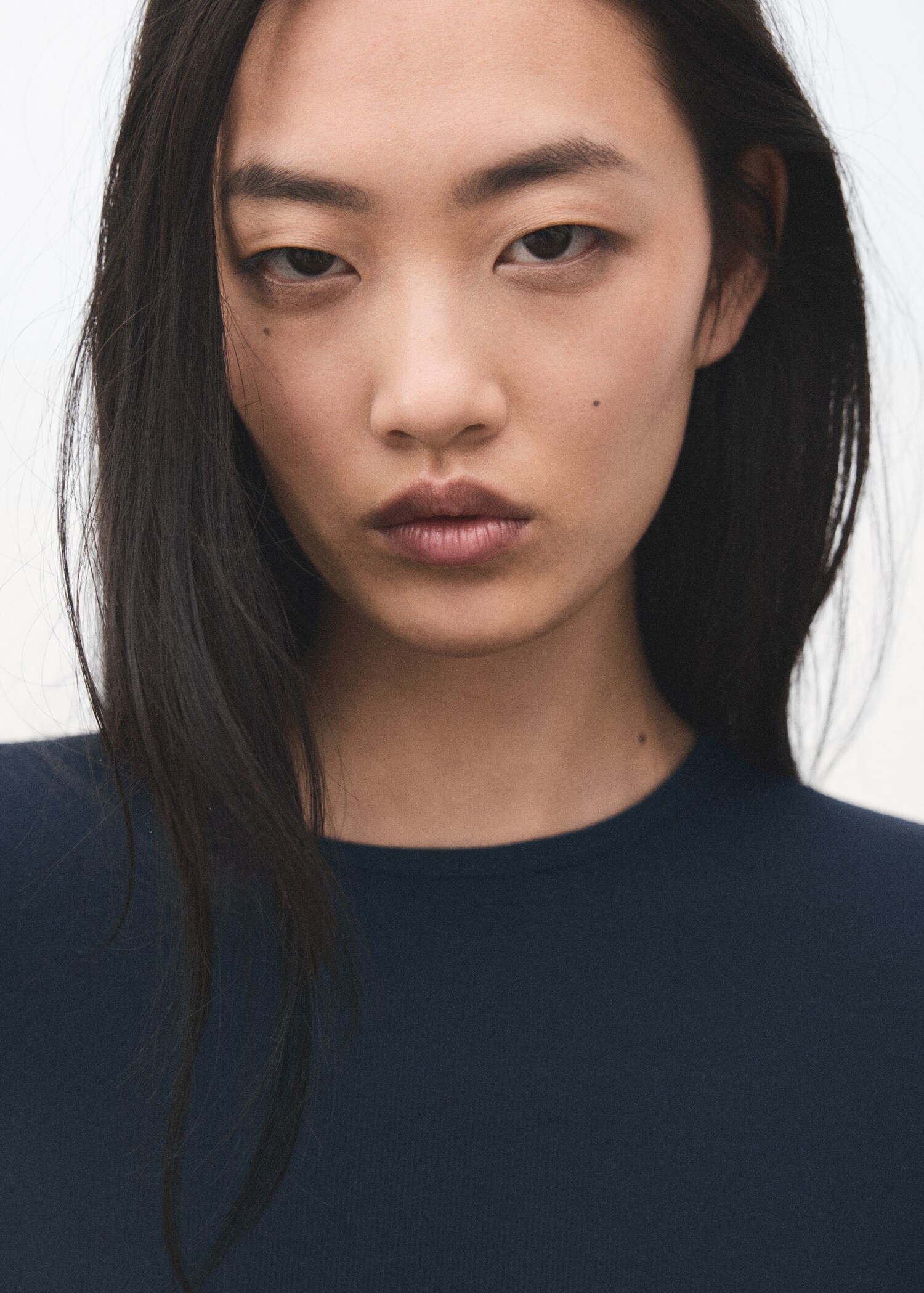 Лонгслив - Деталь изделия 1