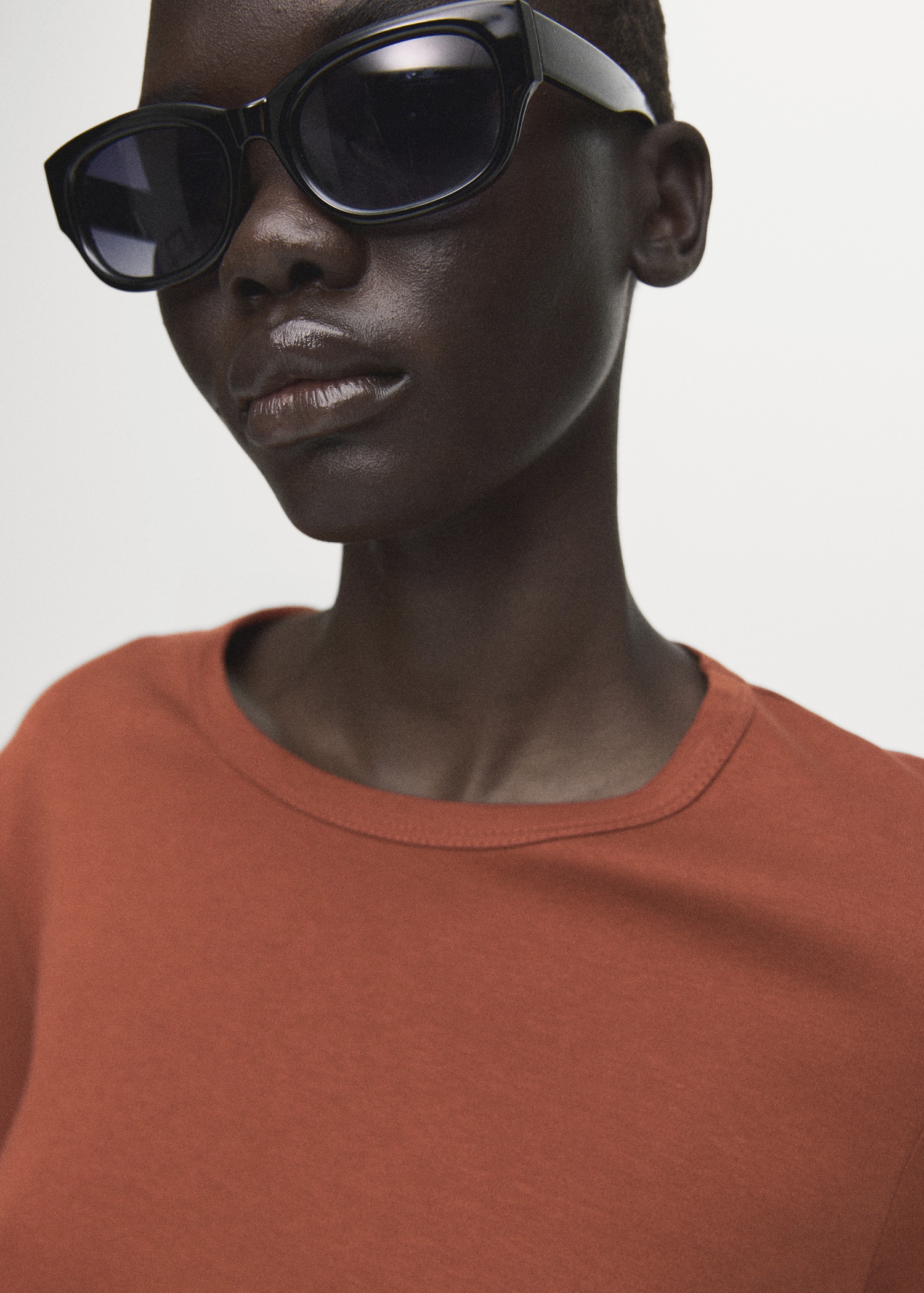 Long sleeve cotton t-shirt - Details of the article 1