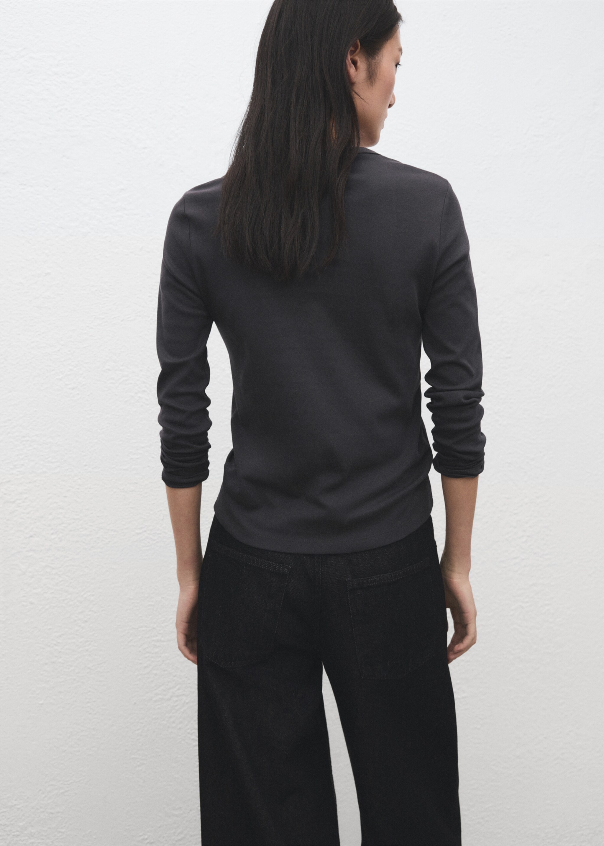 Long sleeve cotton t-shirt - Reverse of the article, Charcoal. Ref: 27001357-00.
