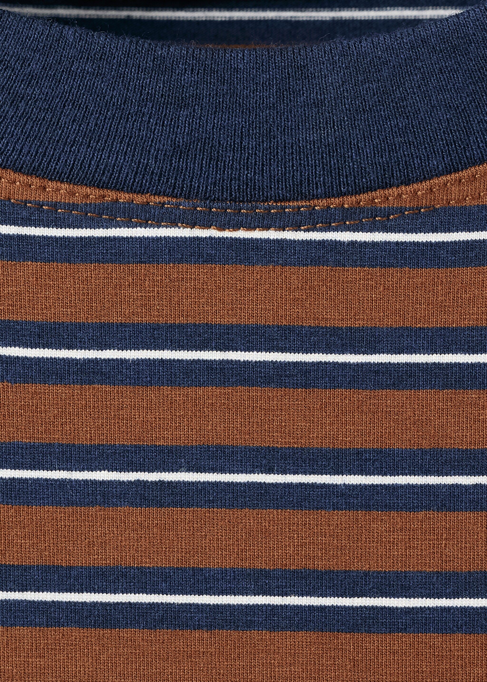 Striped short-sleeved t-shirt - Details of the article 8, Russet. Ref: 27001359-00.