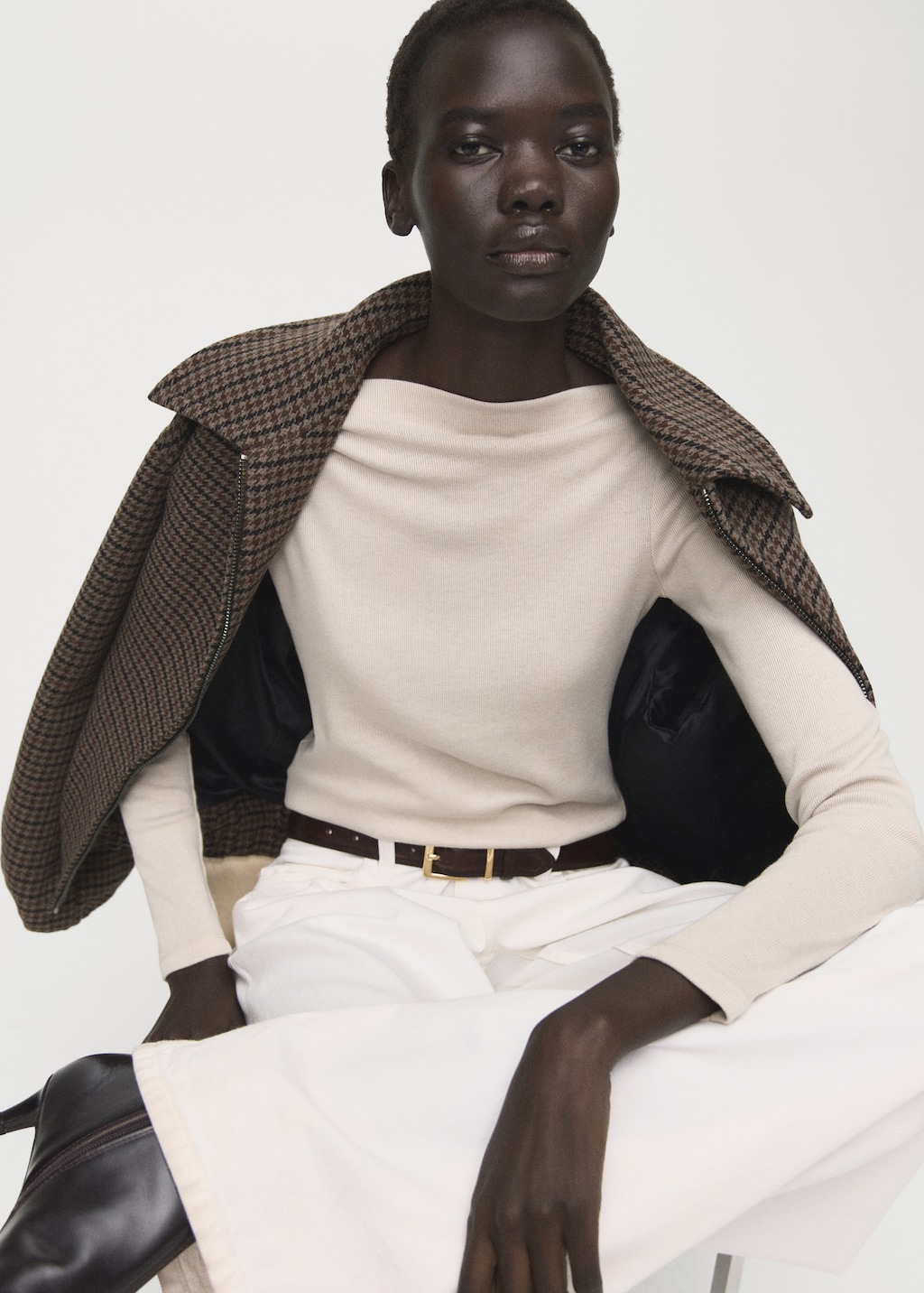 Mango Long-sleeved boat-neck t-shirt thumbnail