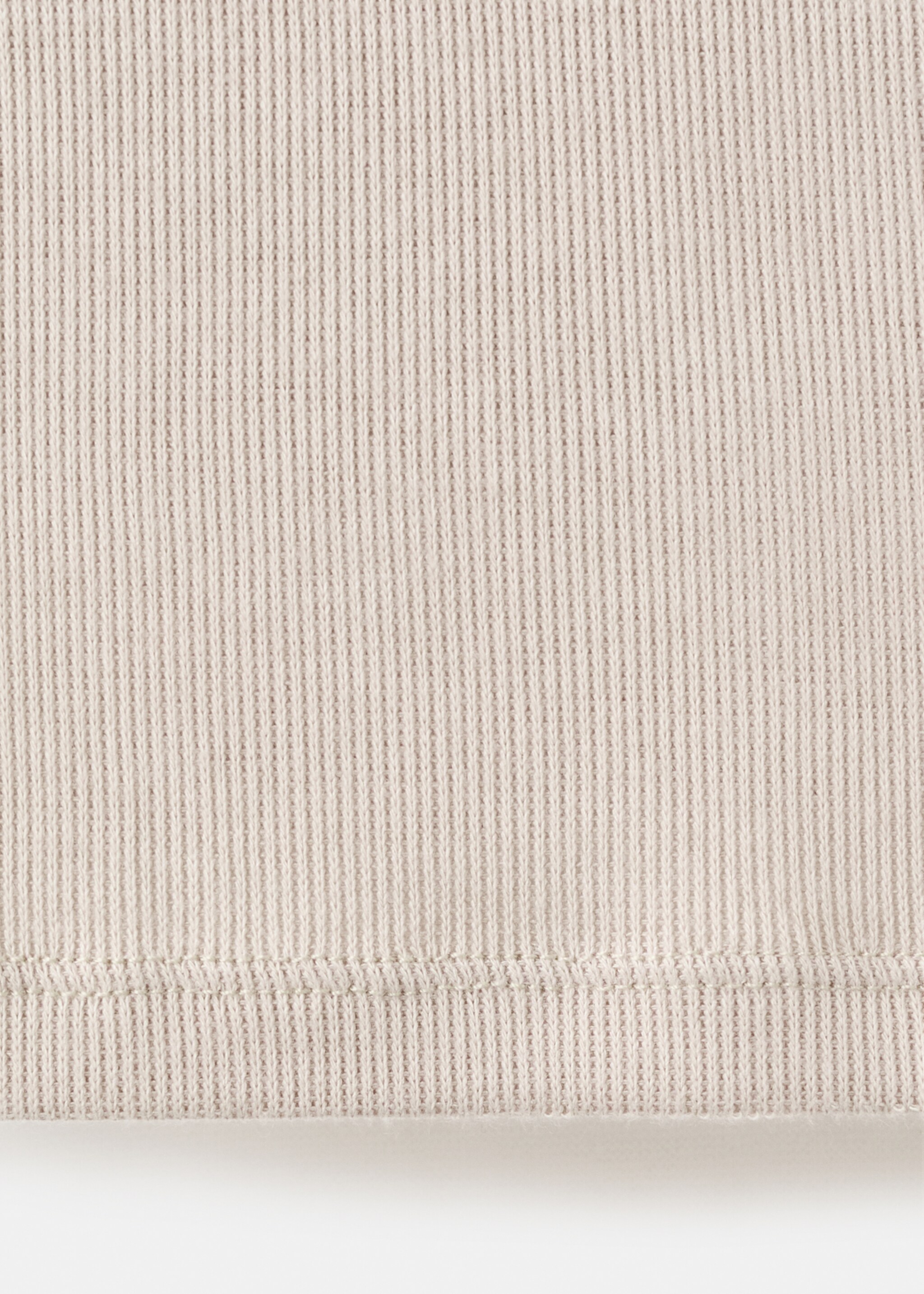 Long-sleeved boat-neck t-shirt - Details of the article 8, Sand. Ref: 27001360-00.