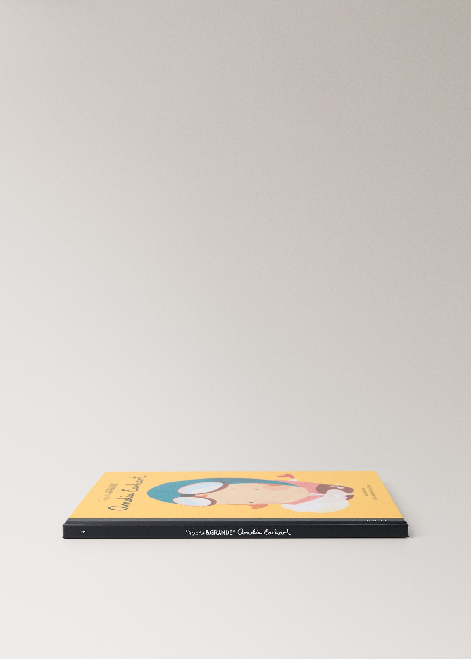 Libro infantil Amelia Earhart - Detalle del artículo 1