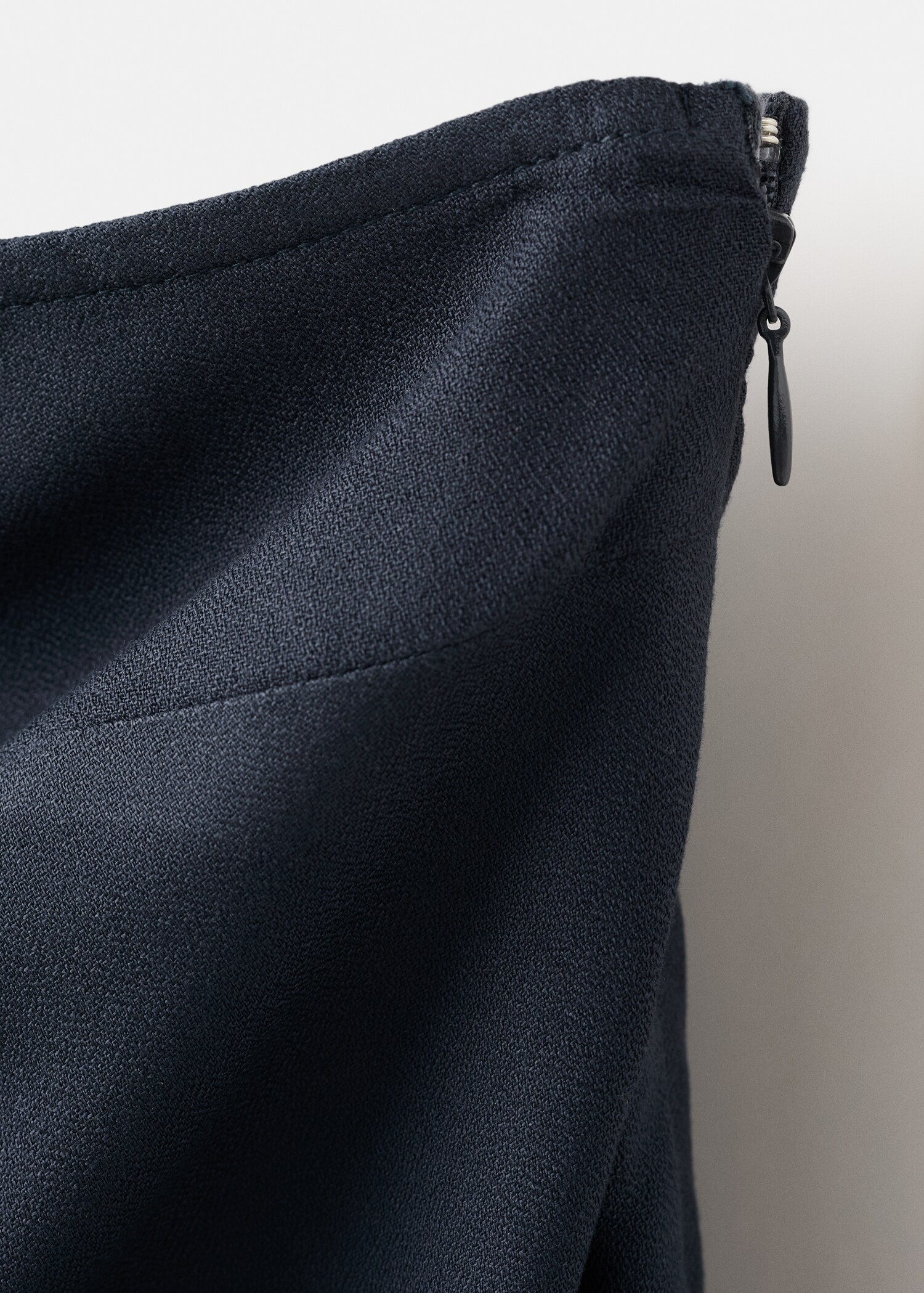 Asymmetrical blouse - Details of the article 8