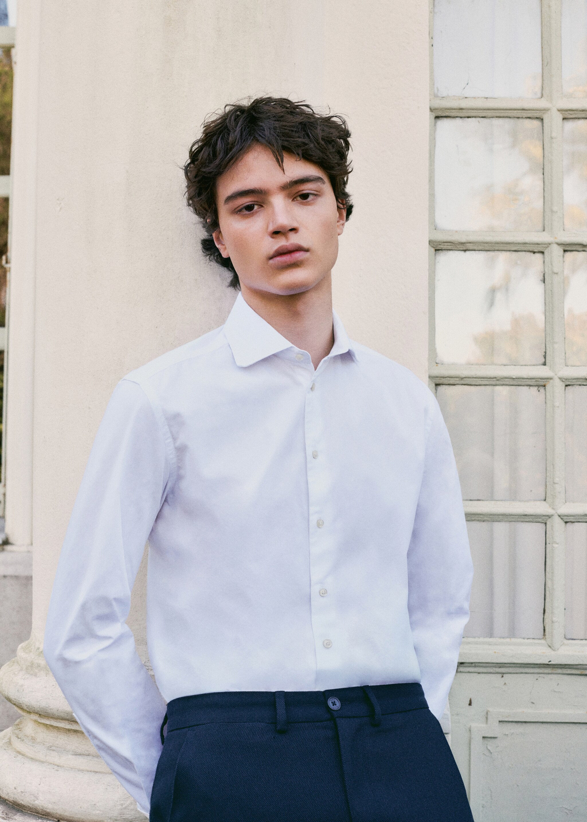 Camisa traje 100% algodón - Detalle del artículo 5, Blanco roto. Ref: 27001515-00.