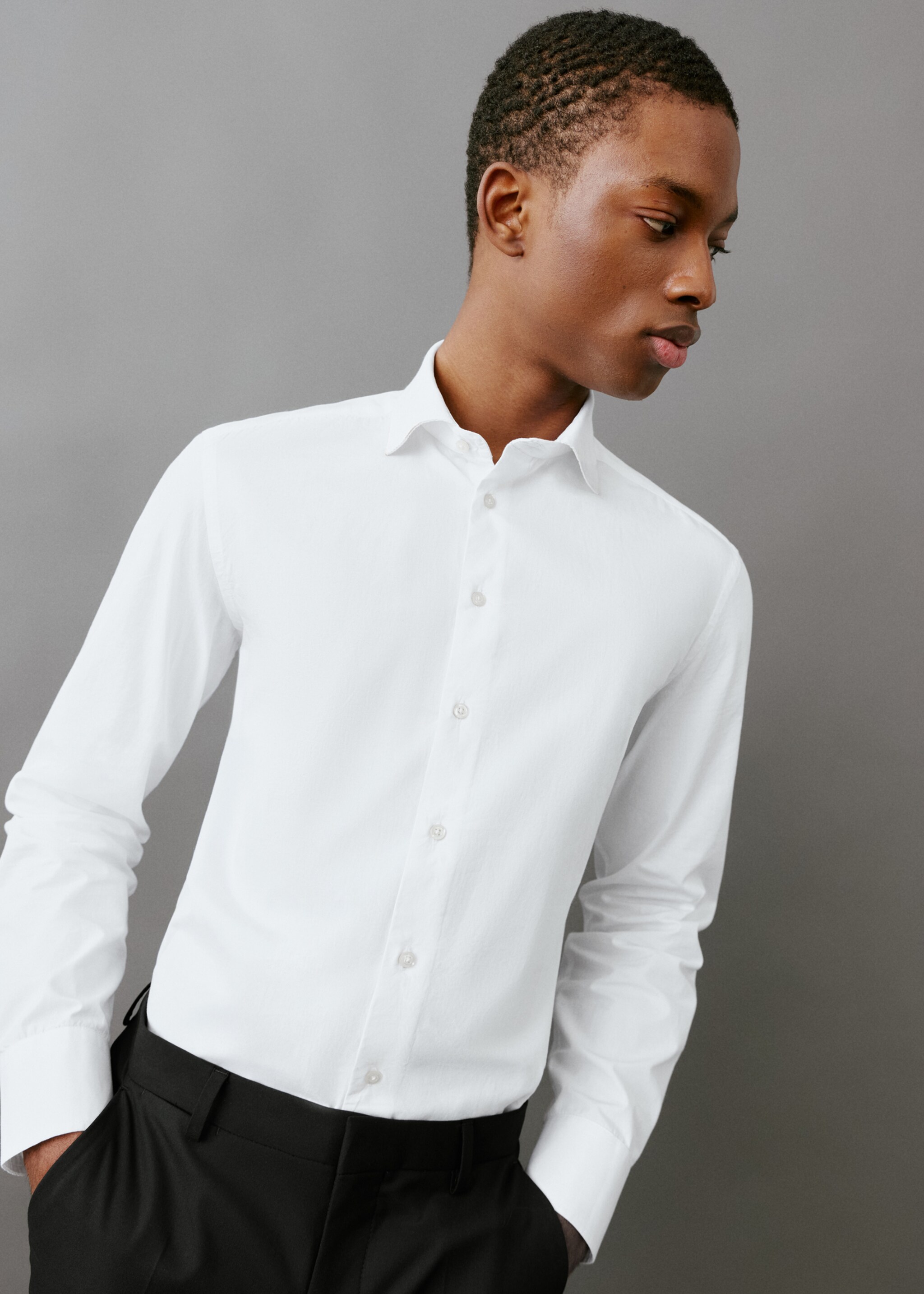 Chemise costume 100 % coton - Détail de l'article 6, Blanc cassé. Ref: 27001515-00.