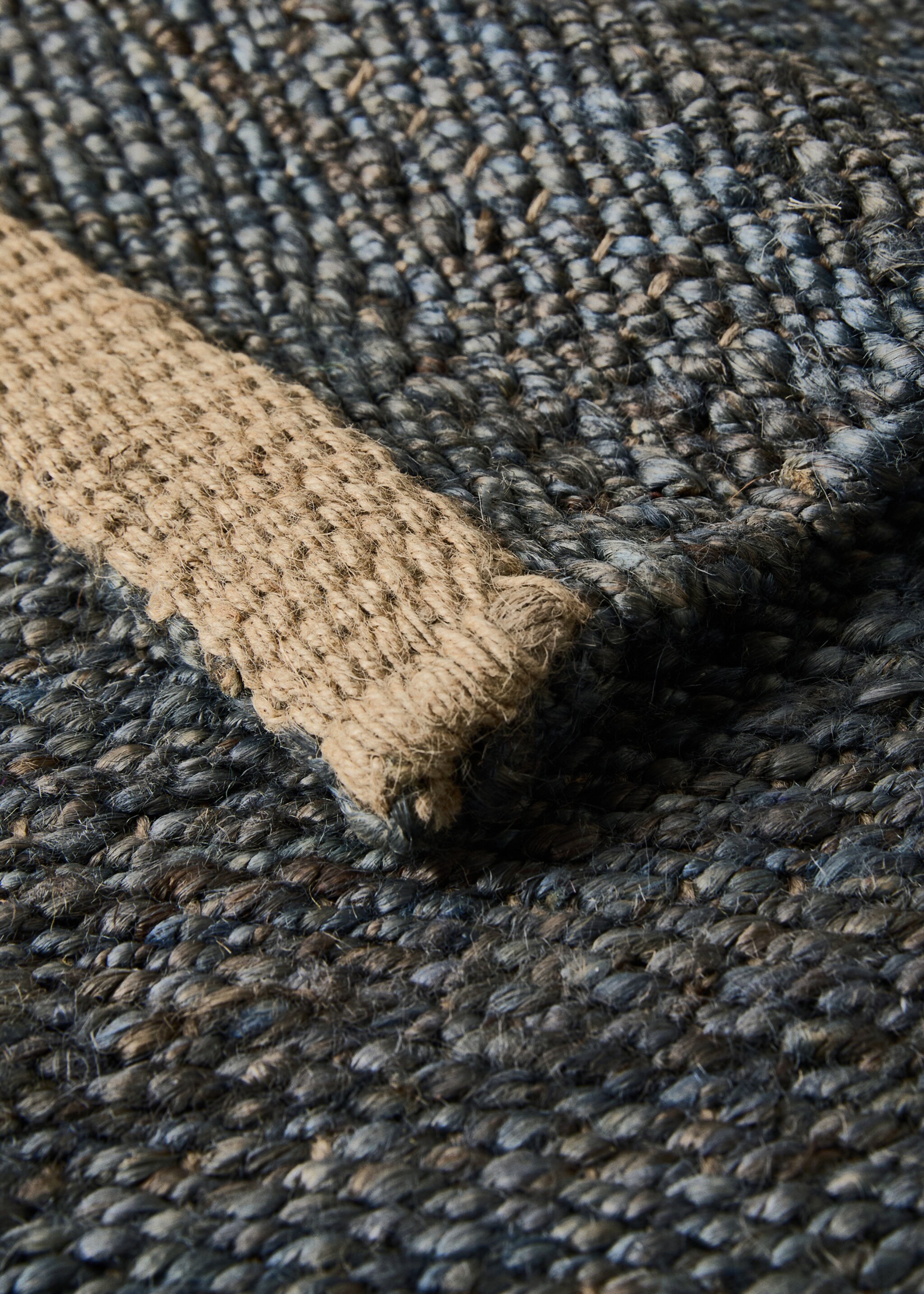 Braided jute rug - Details of the article 3, Blue. Ref: 27001518-00.