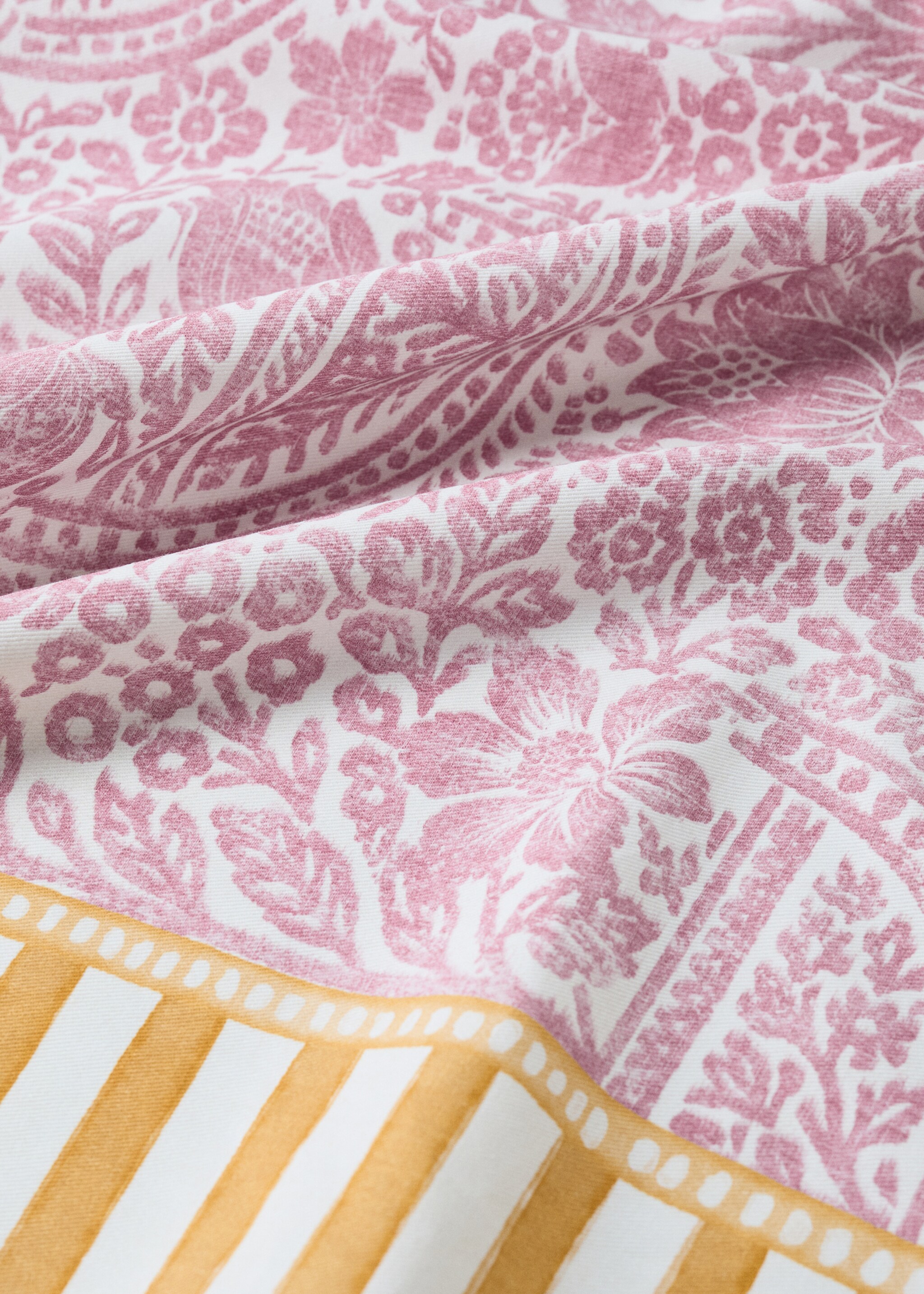 Τραπεζομάντηλο από βαμβάκι με ρίγες και λουλουδάτα μοτίβα για 6 έως 8 άτομα - Λεπτομέρεια του προϊόντος 1, Ροζ. Ref: 27001520-00.