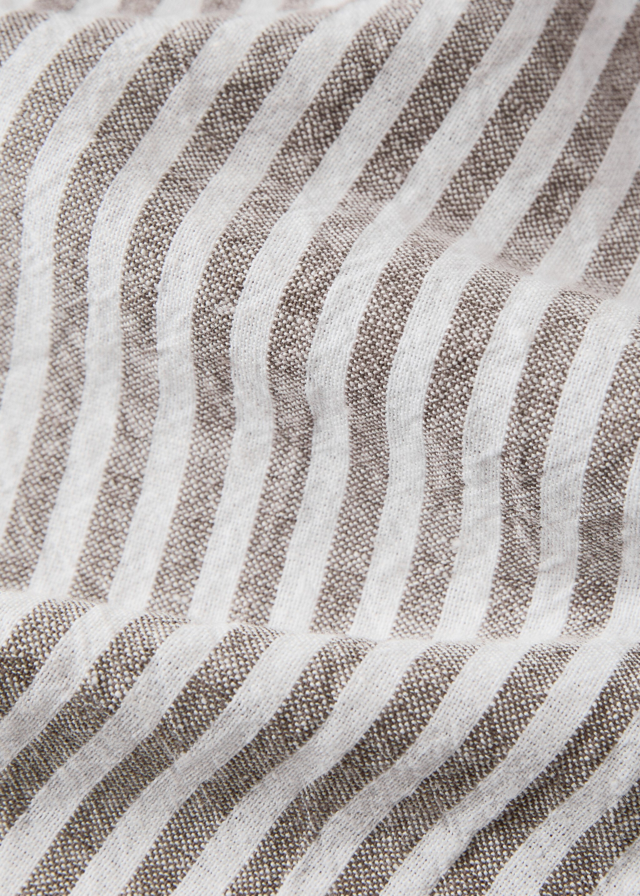 Linen cotton tablecloth with striped design for 6 to 8 diners - Details of the article 2, Light/Pastel Brown. Ref: 27001546-00.