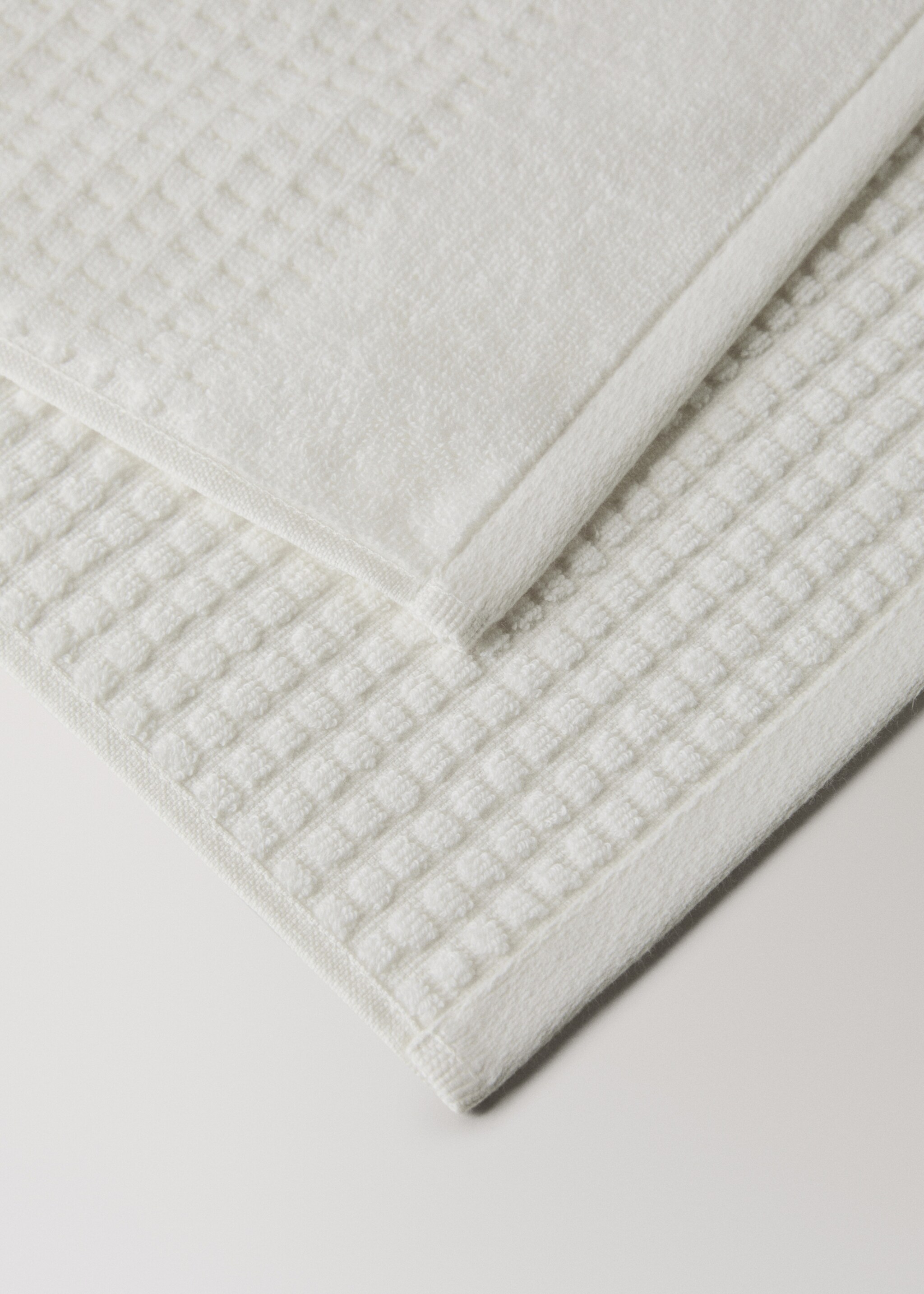 Terry cotton face towel - Details of the article 2, Off White. Ref: 27001555-00.