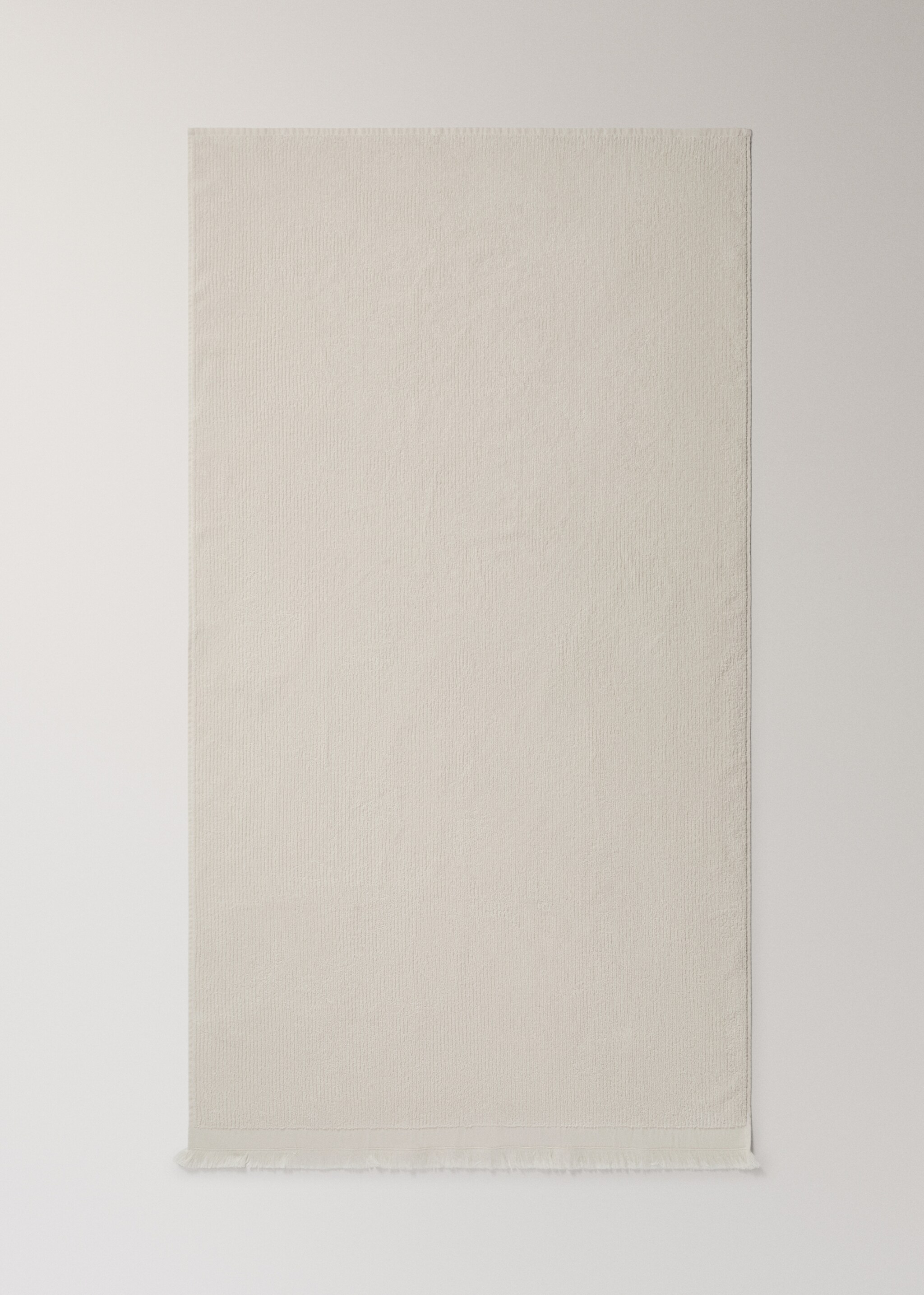 Textured bath towel with fringes - Details of the article 3, Ecru. Ref: 27001561-00.