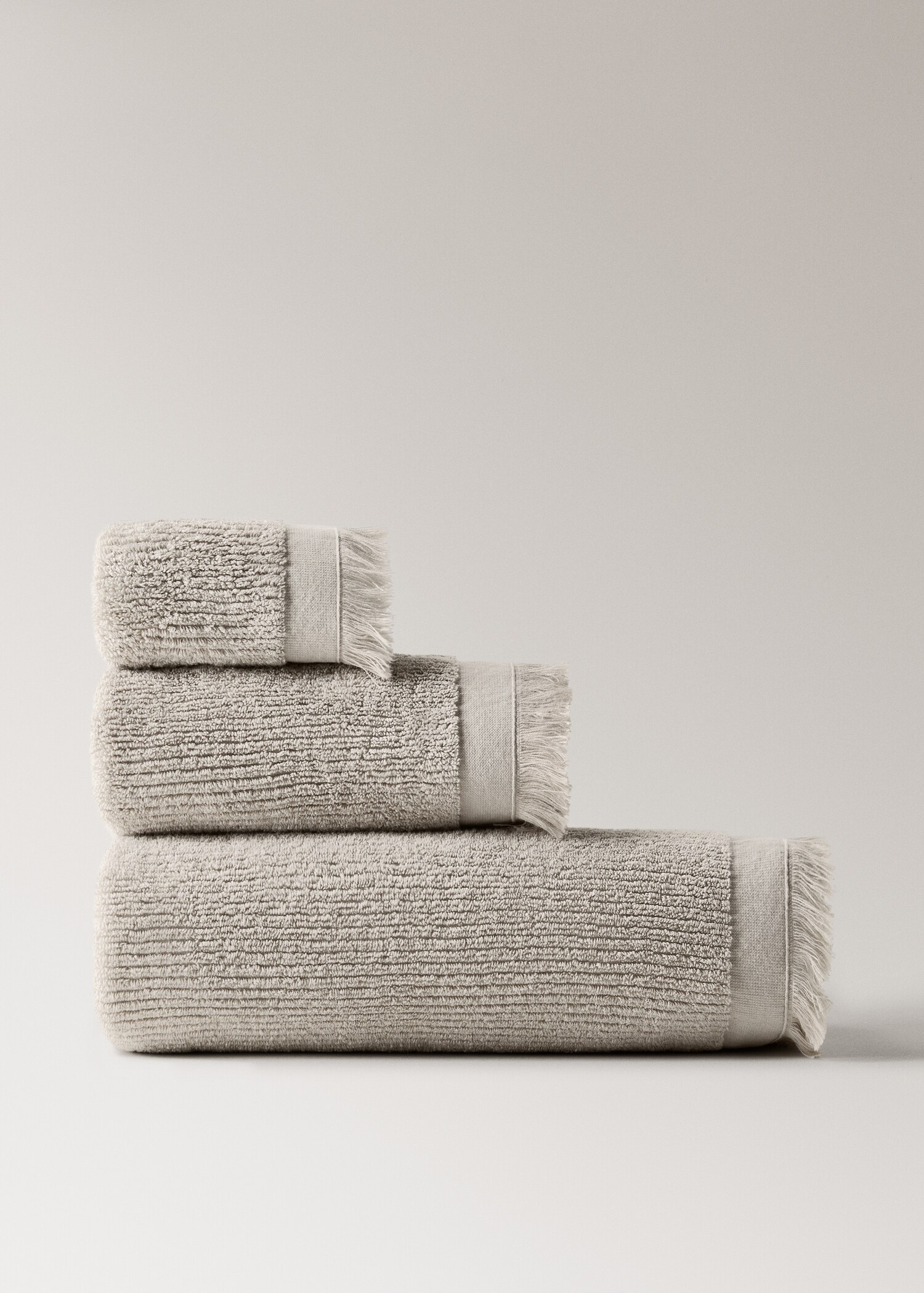 Textured guest towel with fringes - Article without model