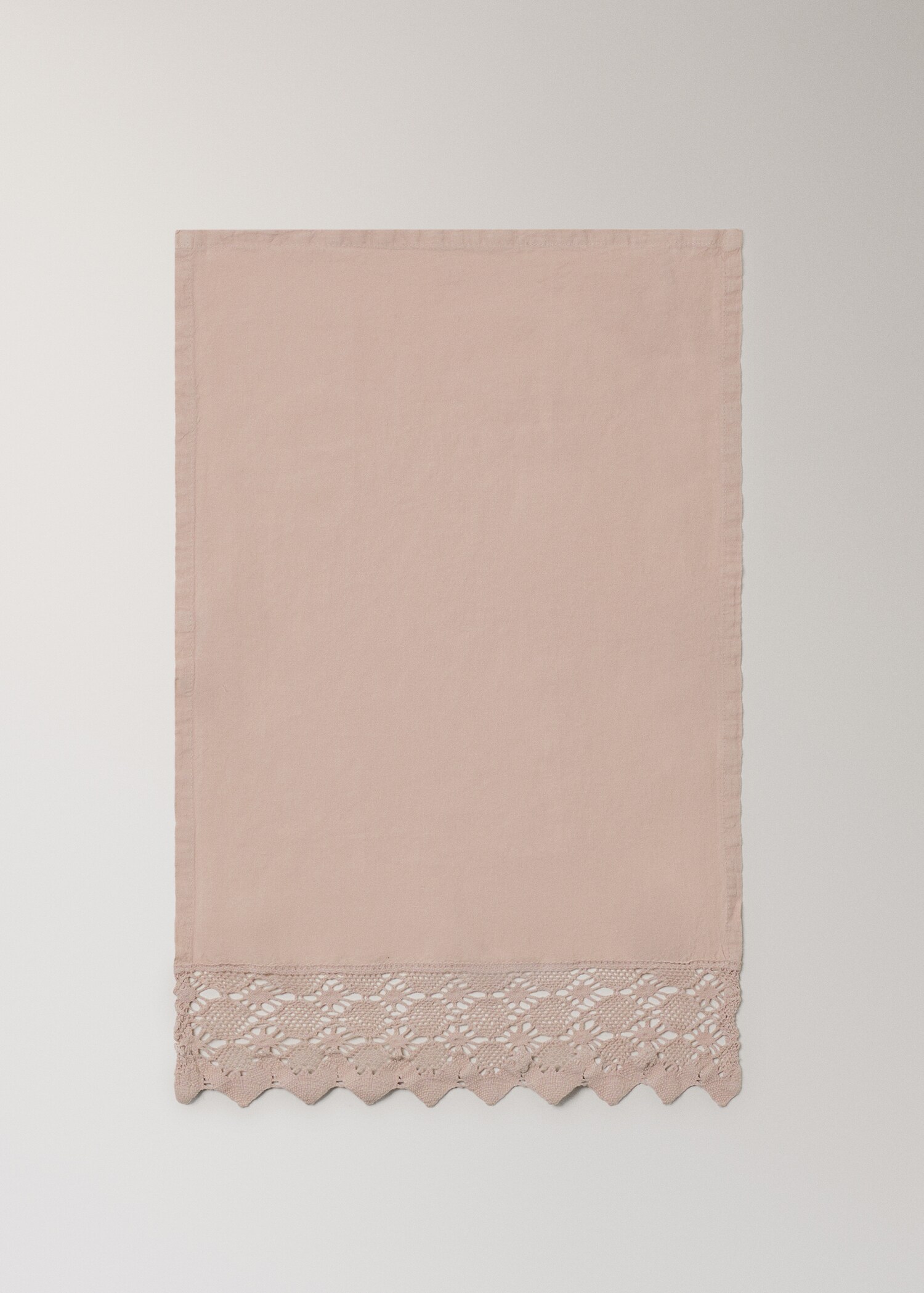 Linen towel with lace edging - Article without model