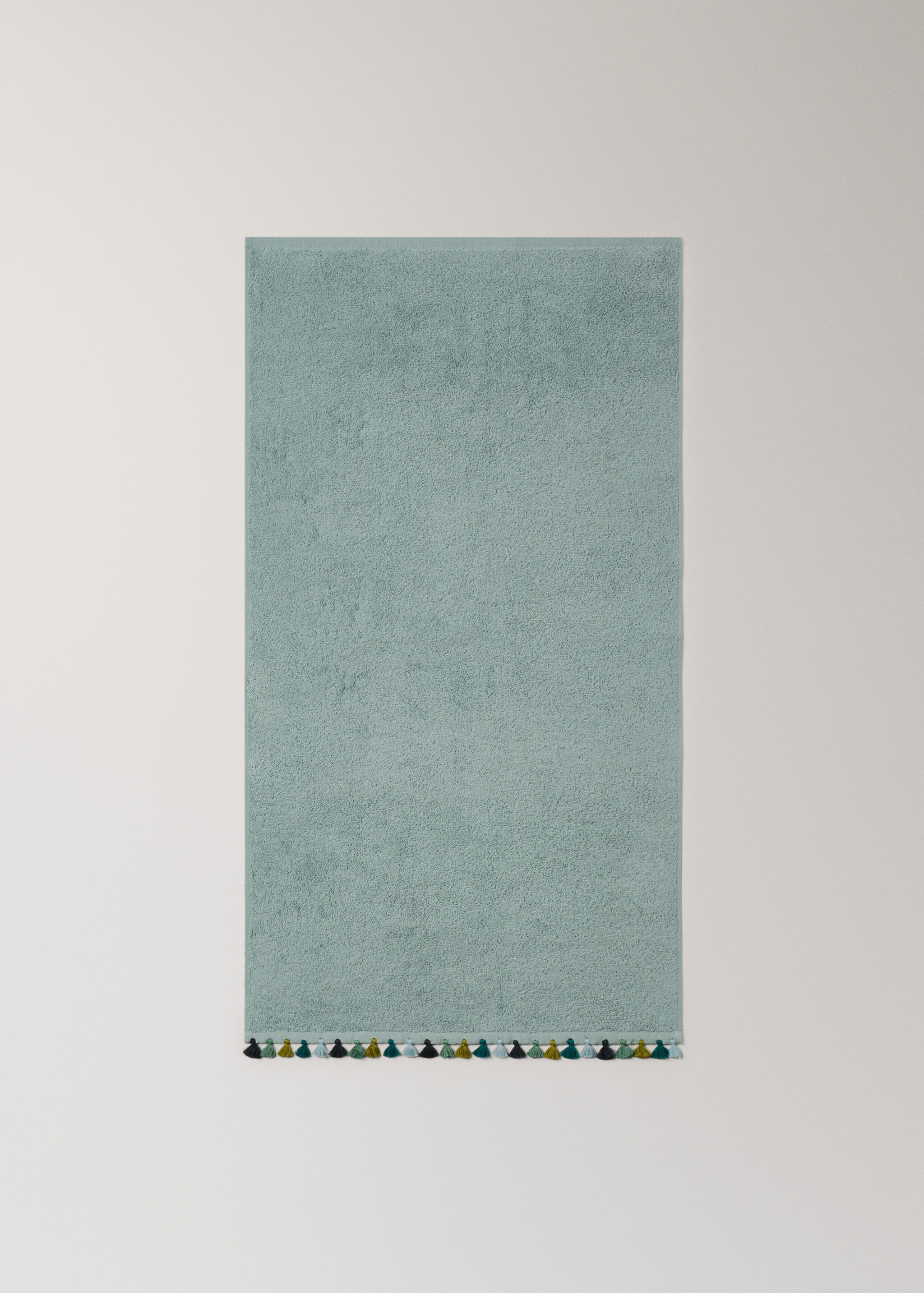 Prosop mediu din bumbac frotir cu detaliu de ciucuri - Detaliu al articolului 3, Oliv. Ref: 27001575-00.