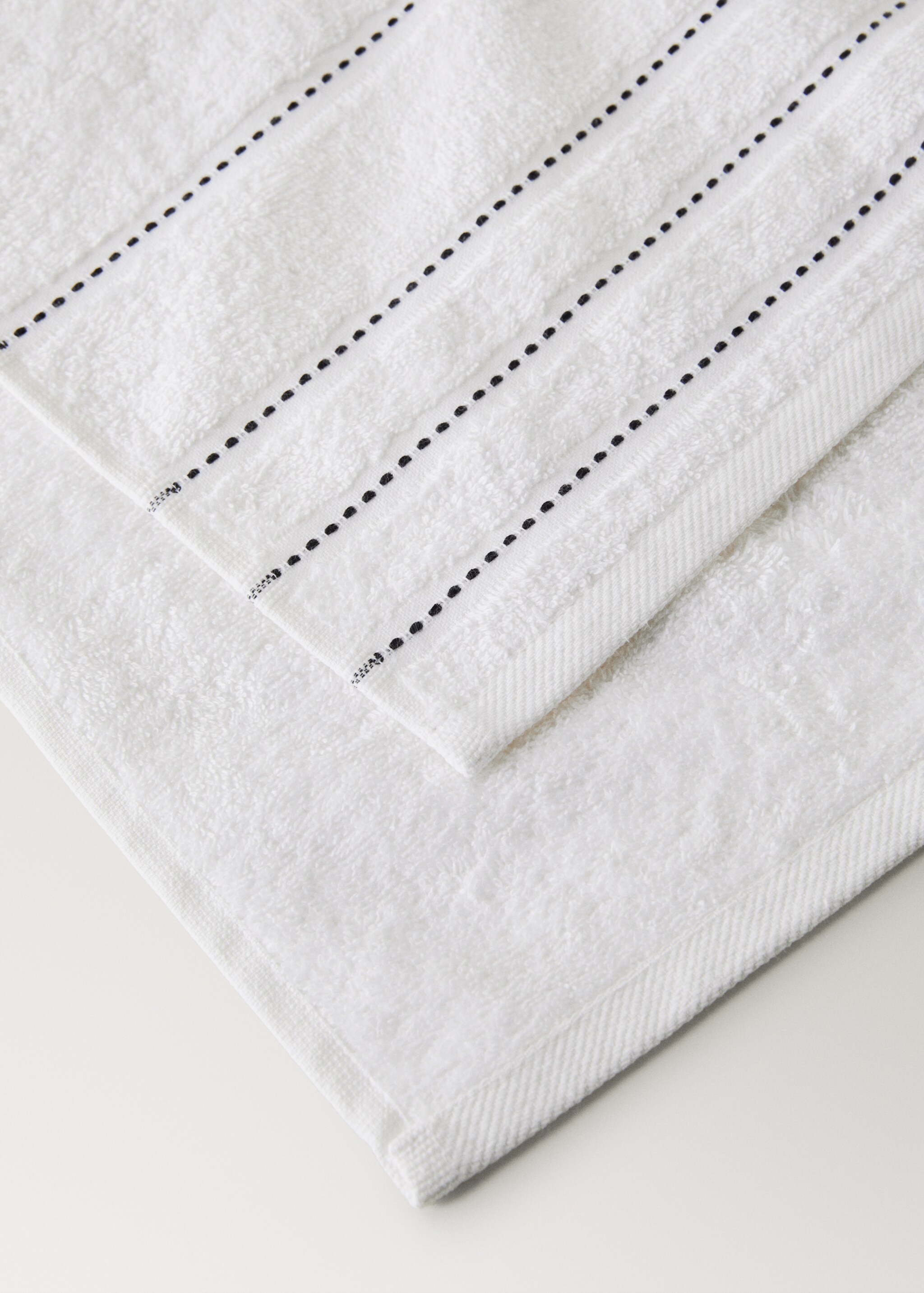 Πετσέτα χεριών βαμβακερή με κεντητές κουκκίδες - Λεπτομέρεια του προϊόντος 2, Λευκό. Ref: 27001585-00.
