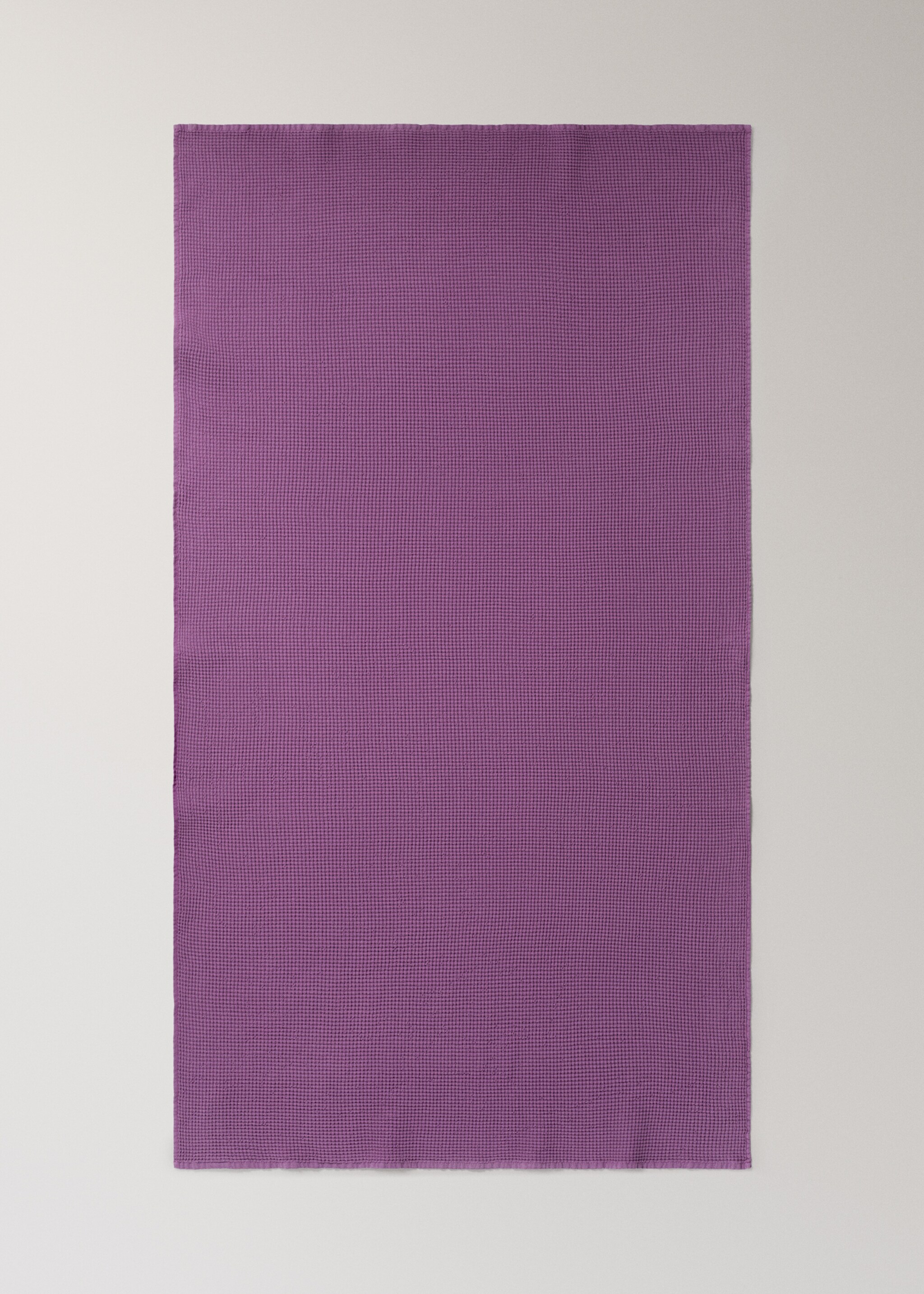 Cotton bath towel mini waffle garment-wash - Details of the article 3, Purple. Ref: 27001597-00.