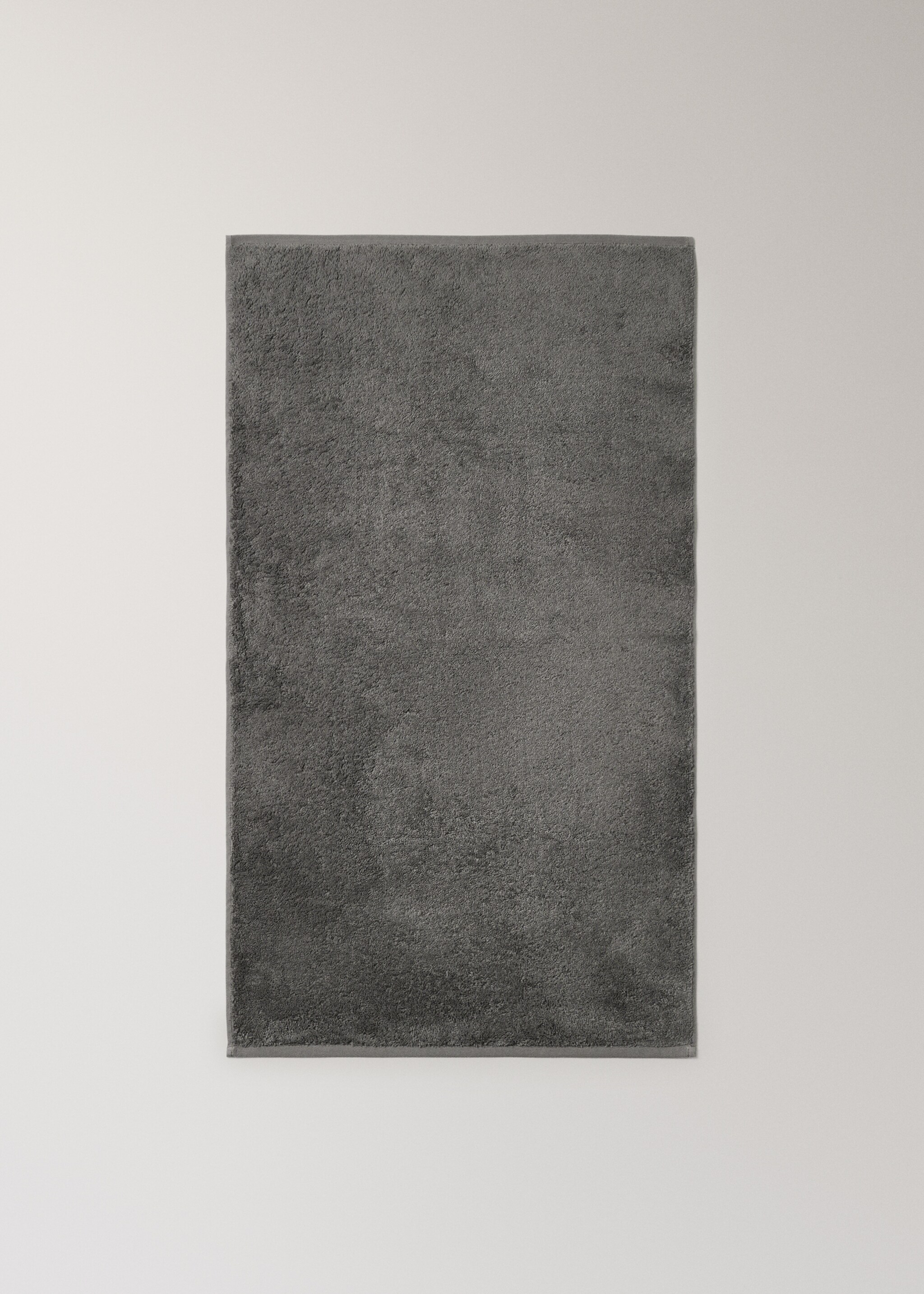 Soft cotton washbasin towel - Details of the article 3, Dark Grey. Ref: 27001606-00.