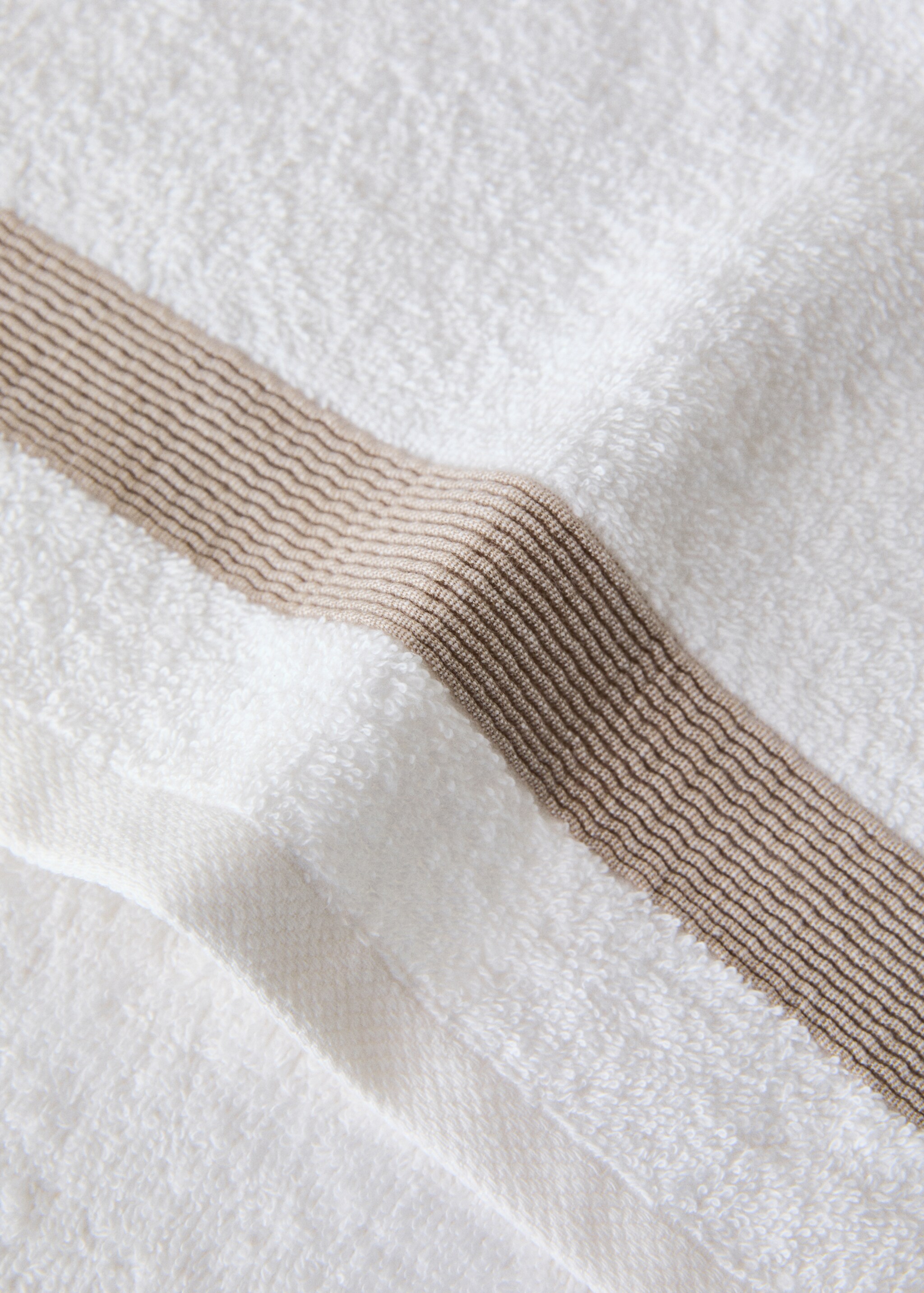 Ručník na ruce z bavlněného žakáru s vícebarevnými pruhy - Detail zboží 1, Béžová. Ref: 27001615-00.