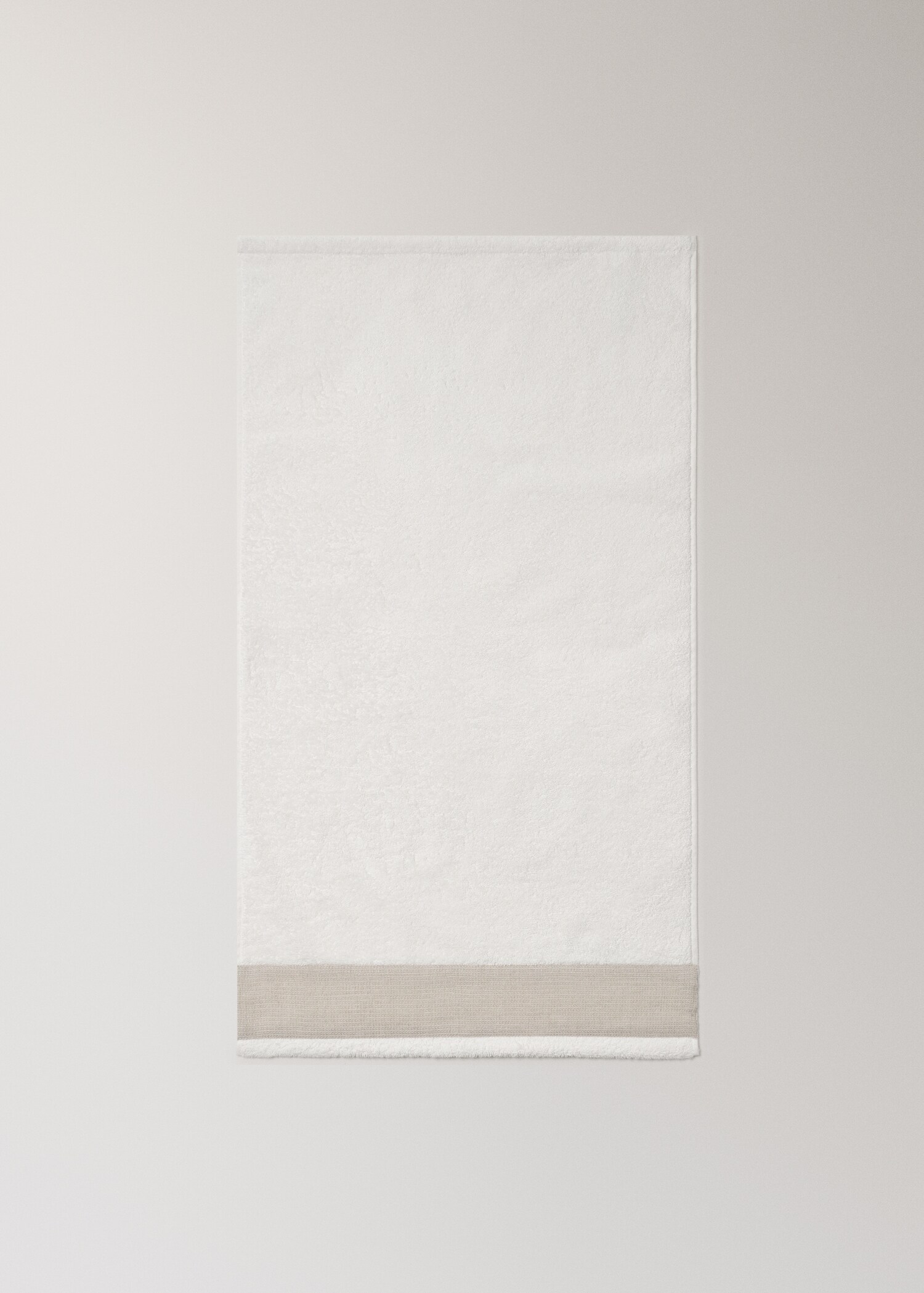 Cotton terry hand towel with linen edging - Details of the article 3