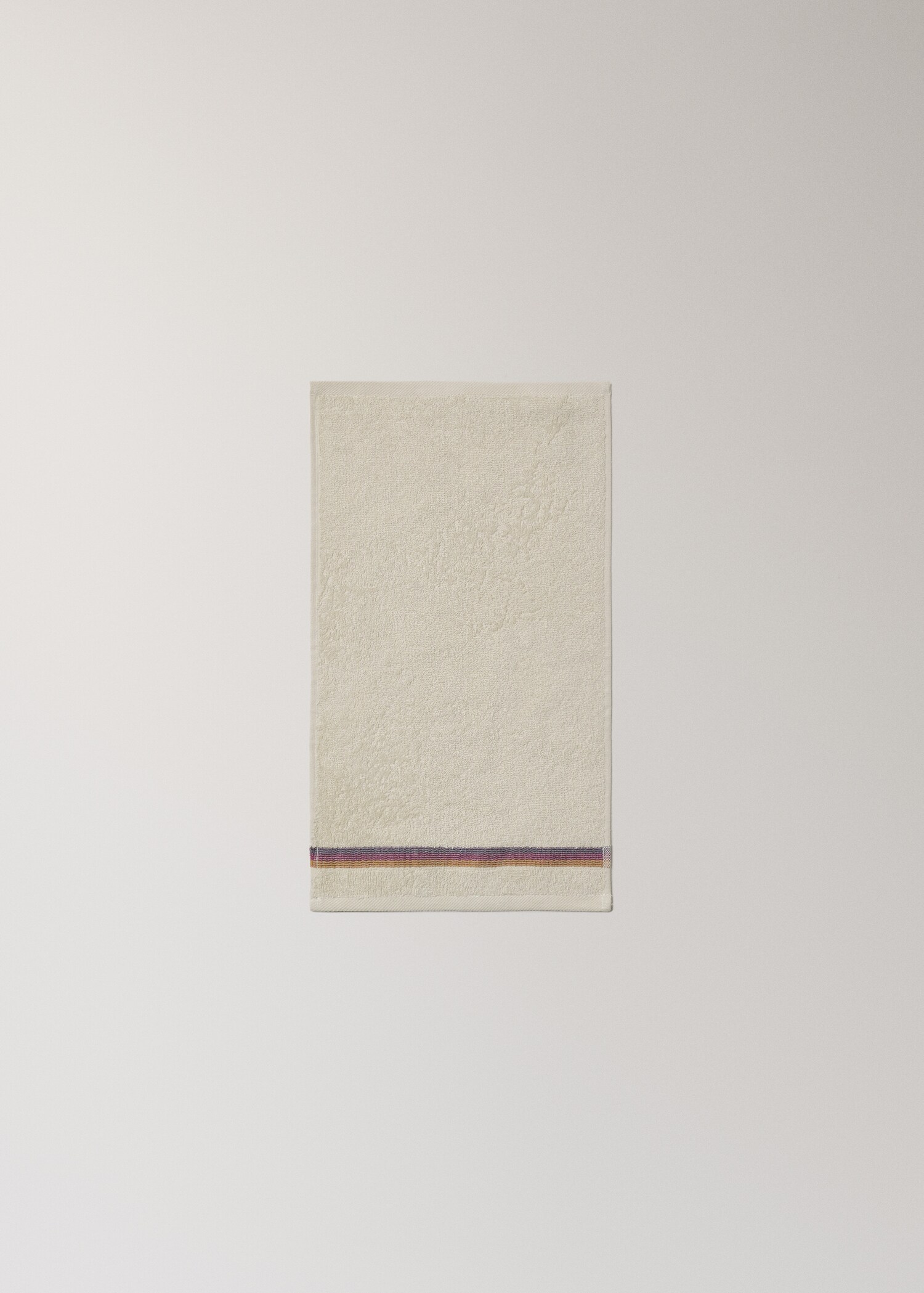 Hand towel with striped trim - Details of the article 3