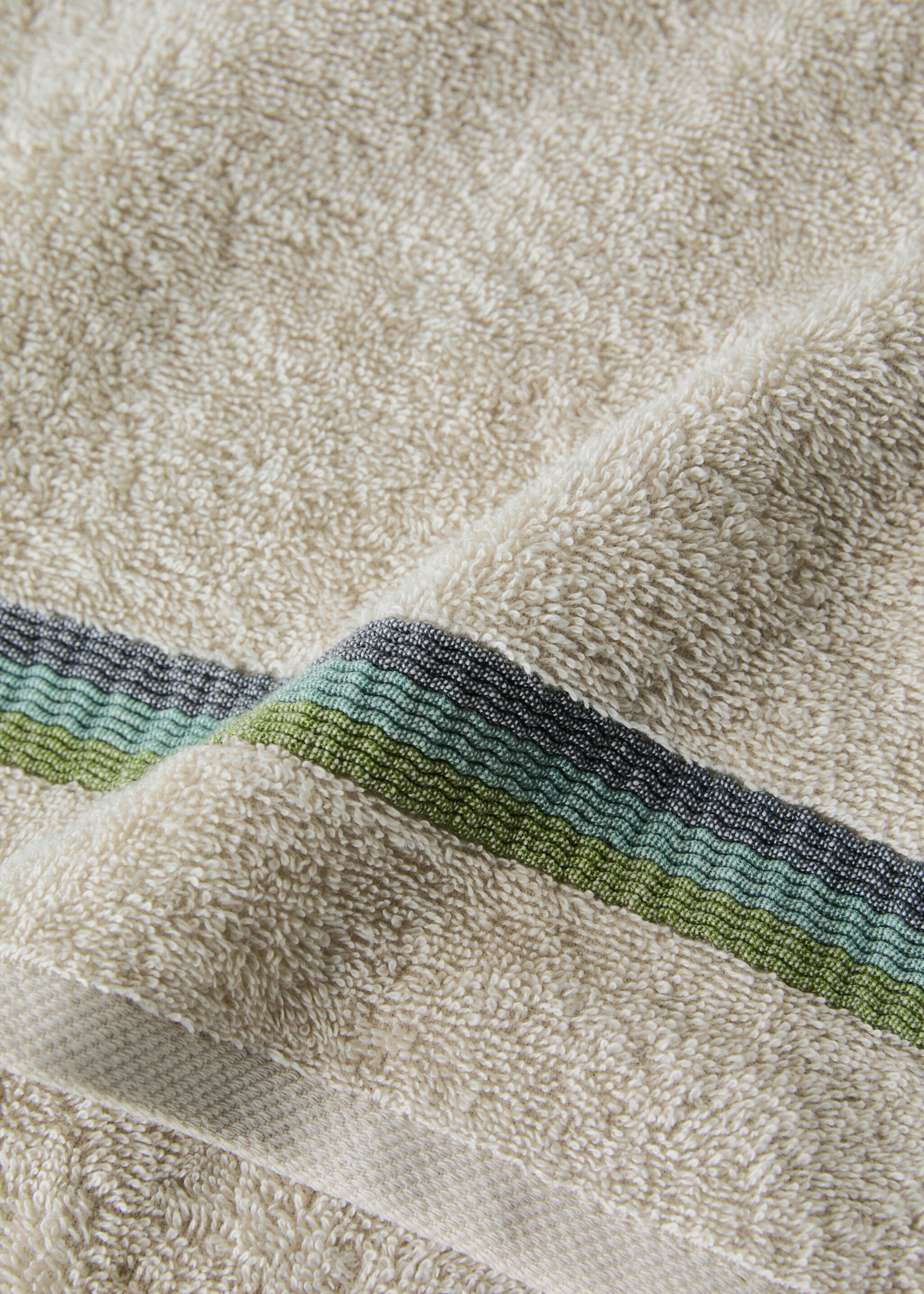 Bath towel with striped trim - Details of the article 1, Aqua Green. Ref: 27001621-00.