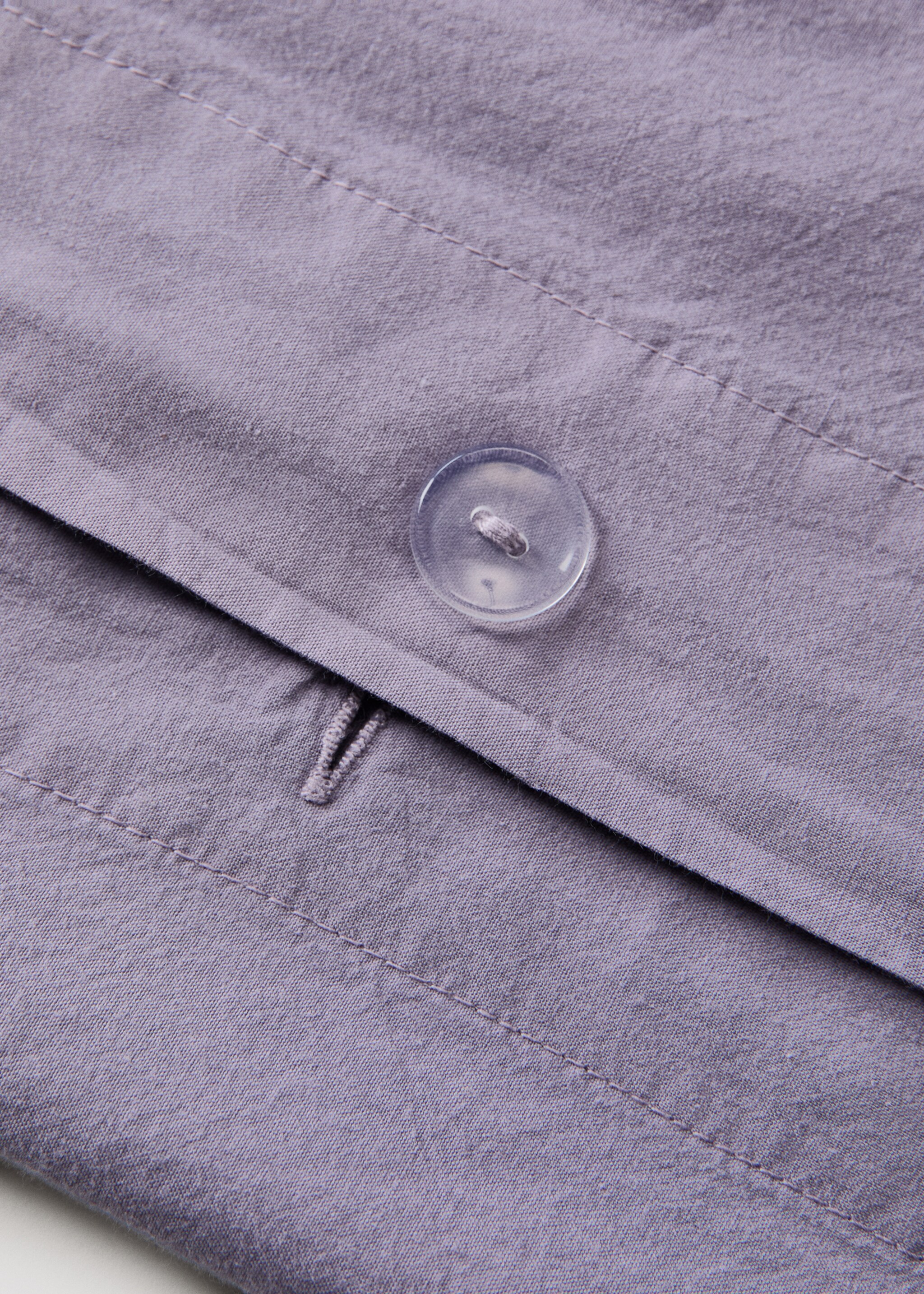 Garment-dyed cotton duvet cover for 150/160cm bed - Details of the article 2, Light/Pastel Purple. Ref: 27002920-00.
