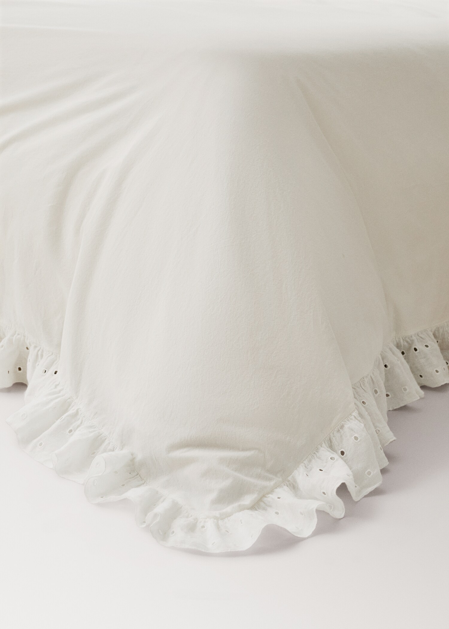 Cotton garment-dyed duvet cover with linen ruffle for 90 cm bed - Details of the article 8