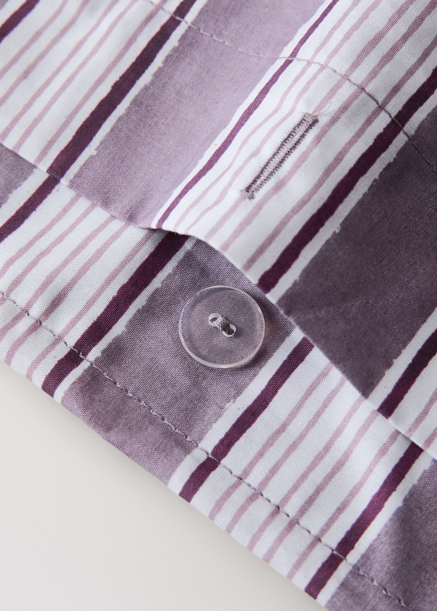 Wide stripe watercolour duvet cover King Bed - Details of the article 2