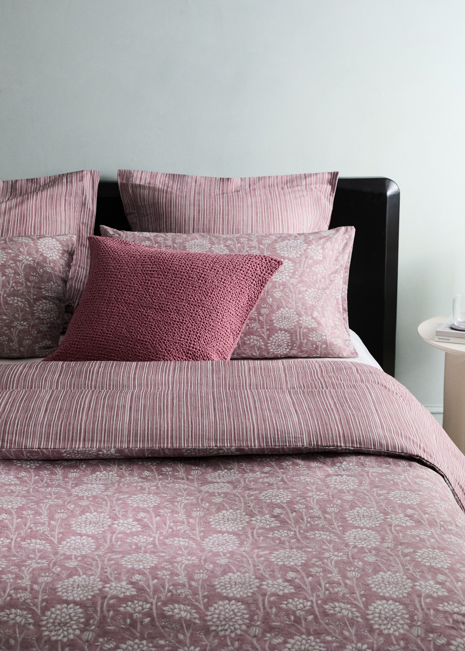 Reversible percale cotton duvet cover with stripes and flowers for a 90 cm bed - Details of the article 7