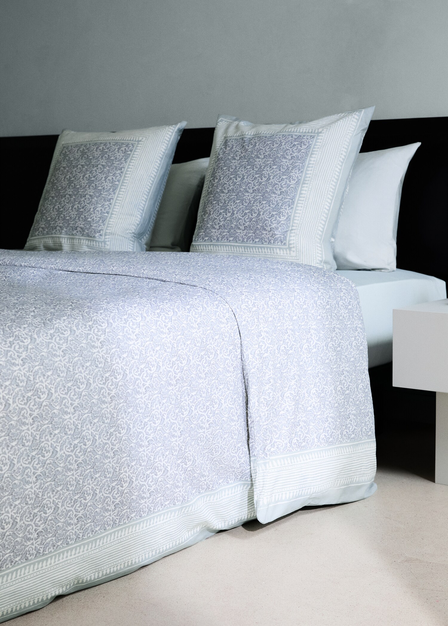 Decorative floral percale duvet cover with striped border for 150/160 cm bed - Details of the article 7