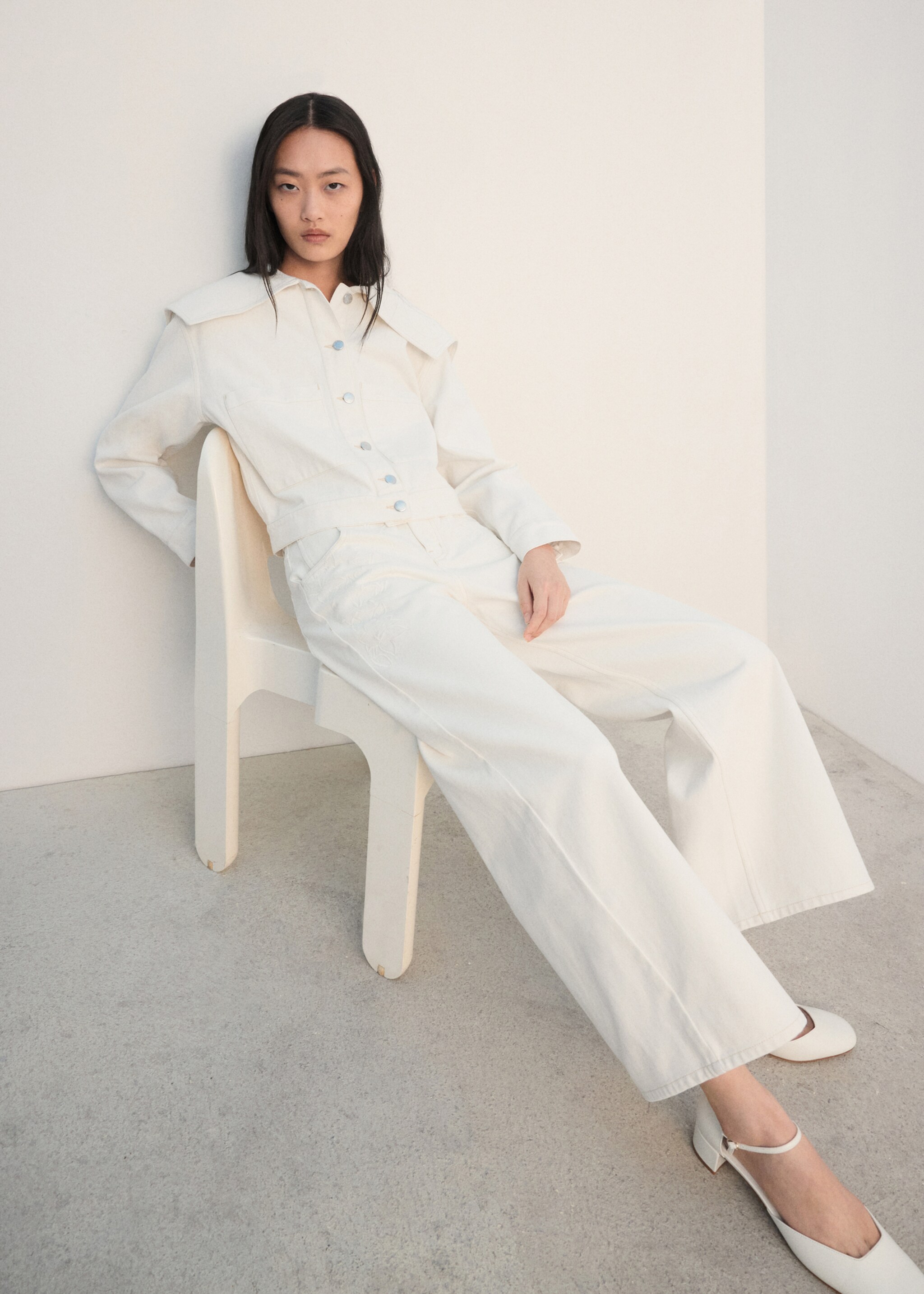 Wide leg mid-rise jeans - Details of the article 2, Off White. Ref: 27003279-00.