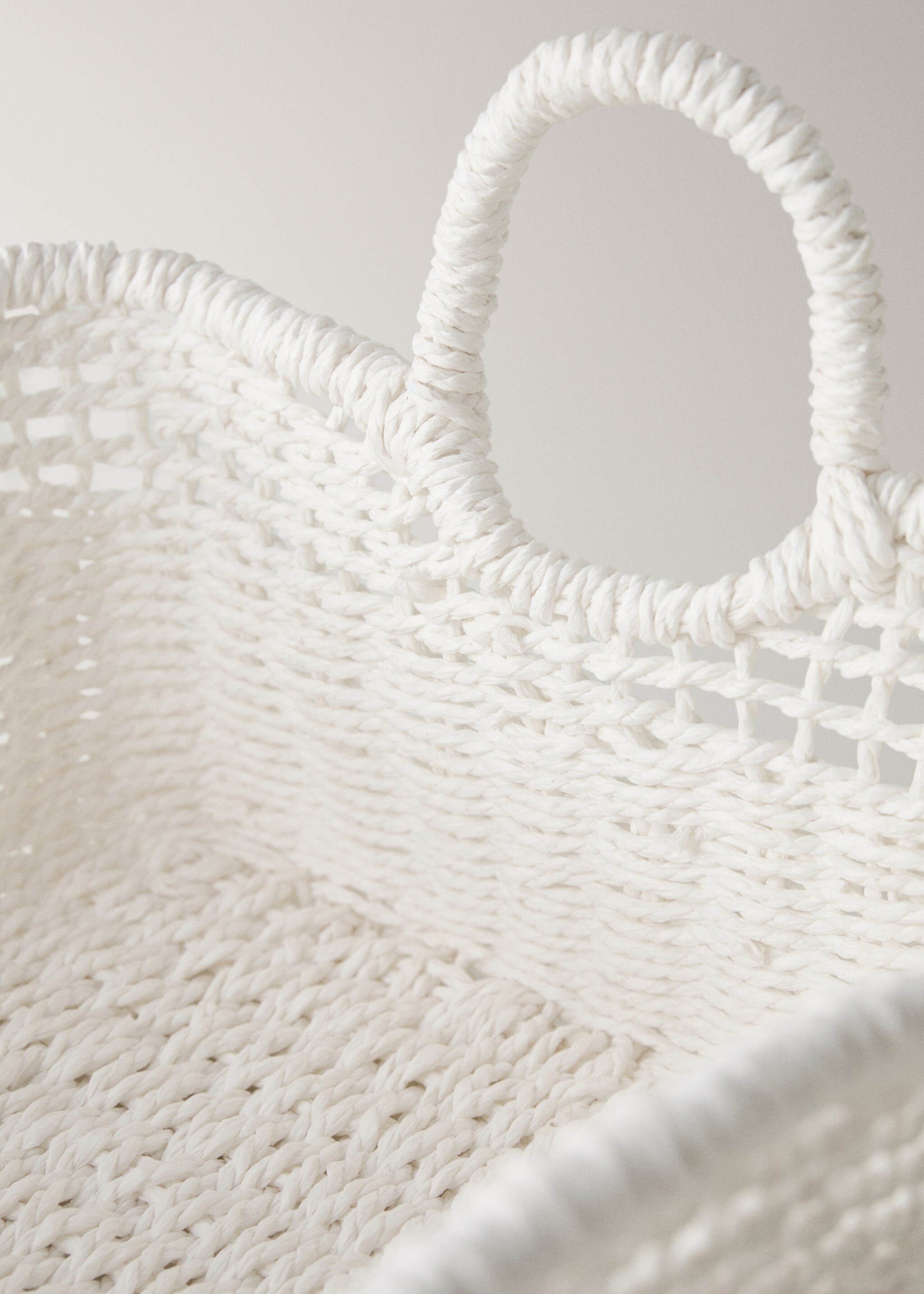 Two-handled paper basket - Details of the article 1, White. Ref: 27003290-00.