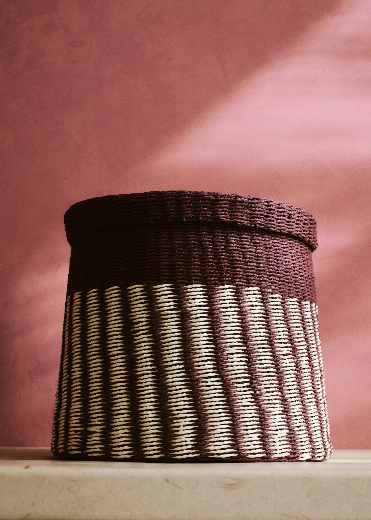 Striped paper basket with medium-sized lid - Details of the article 6