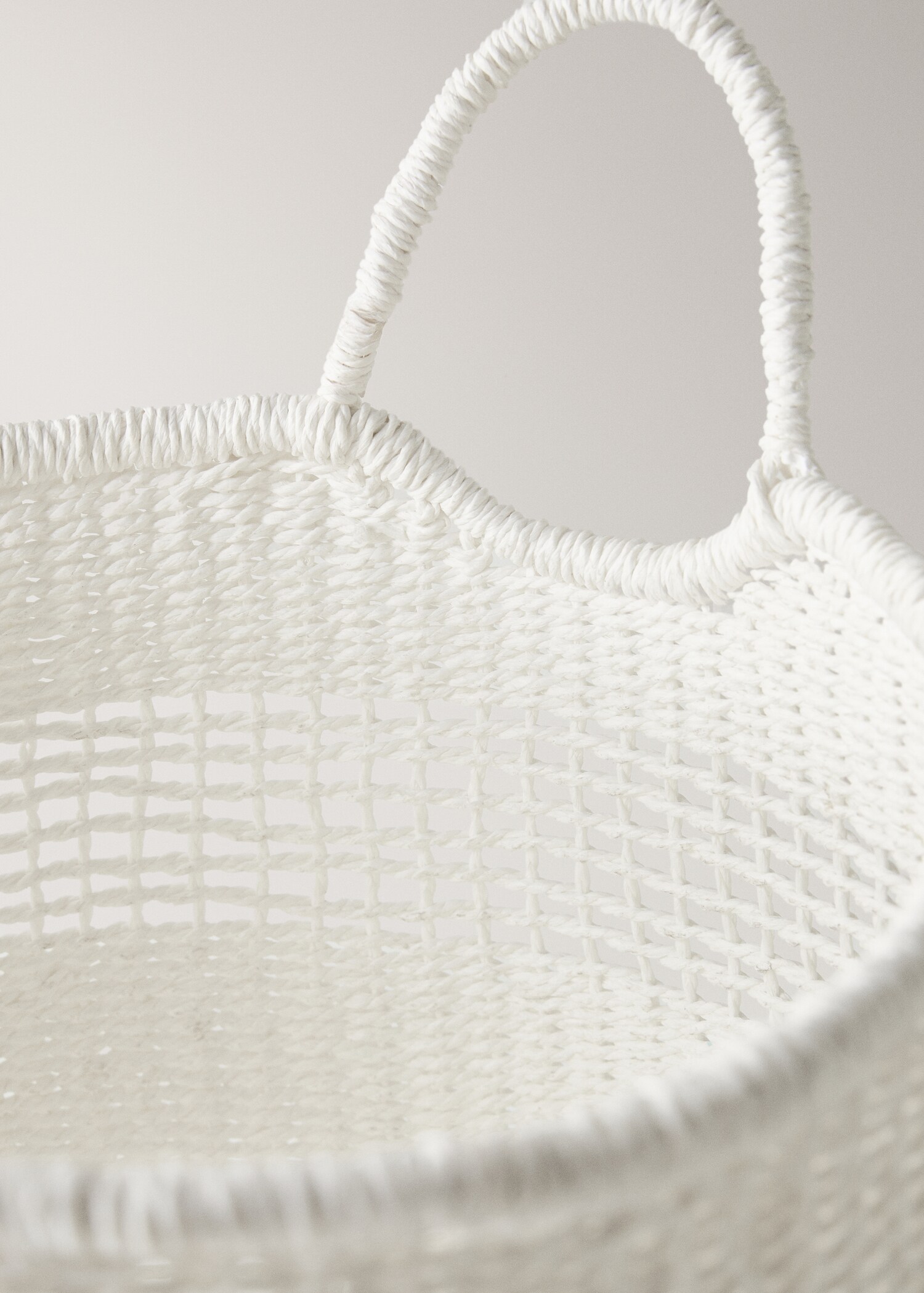 Decorative paper basket with handles - Details of the article 1
