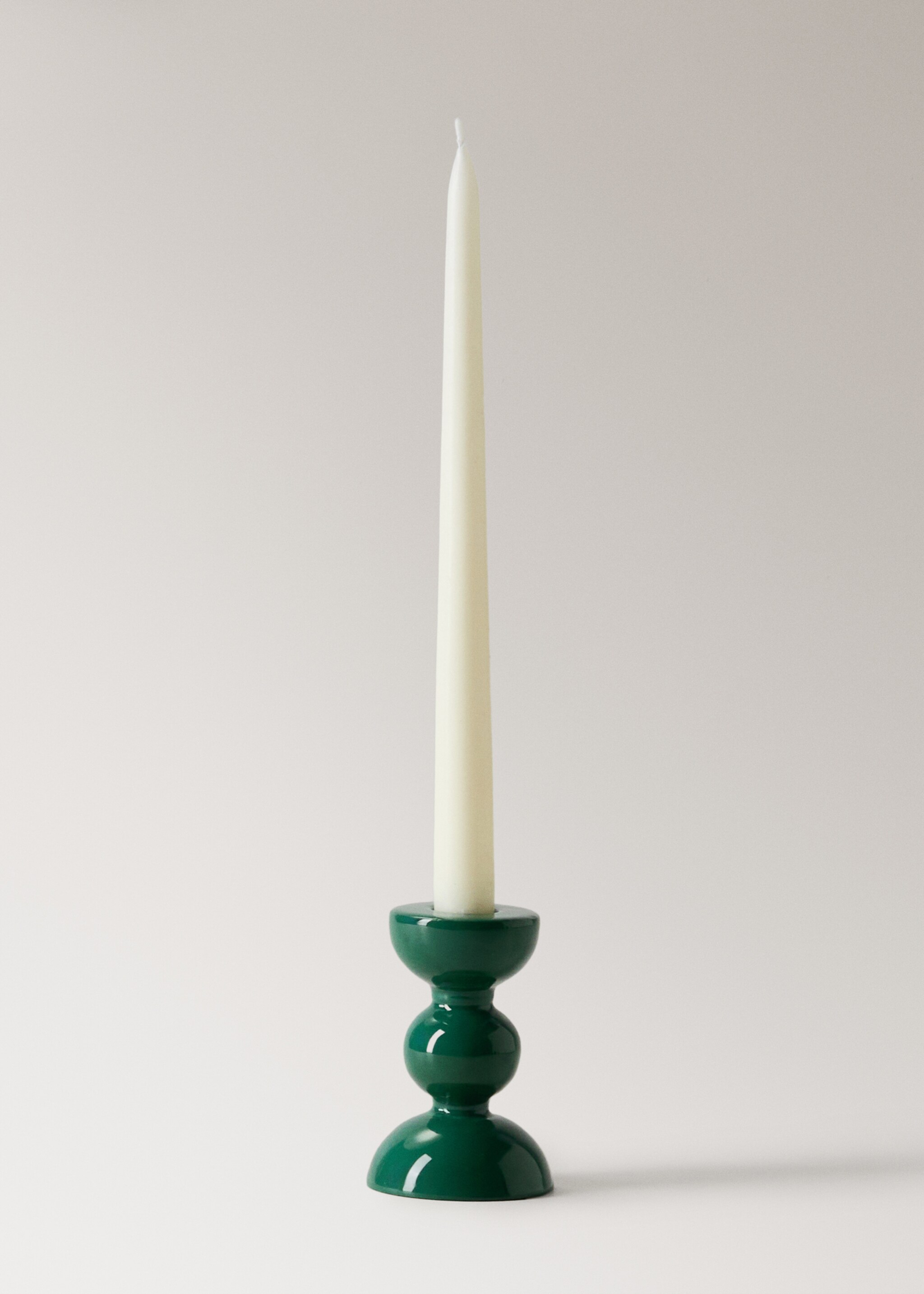 Metal low-colour candelabra - Details of the article 3, Light/Pastel Grey. Ref: 27003318-00.