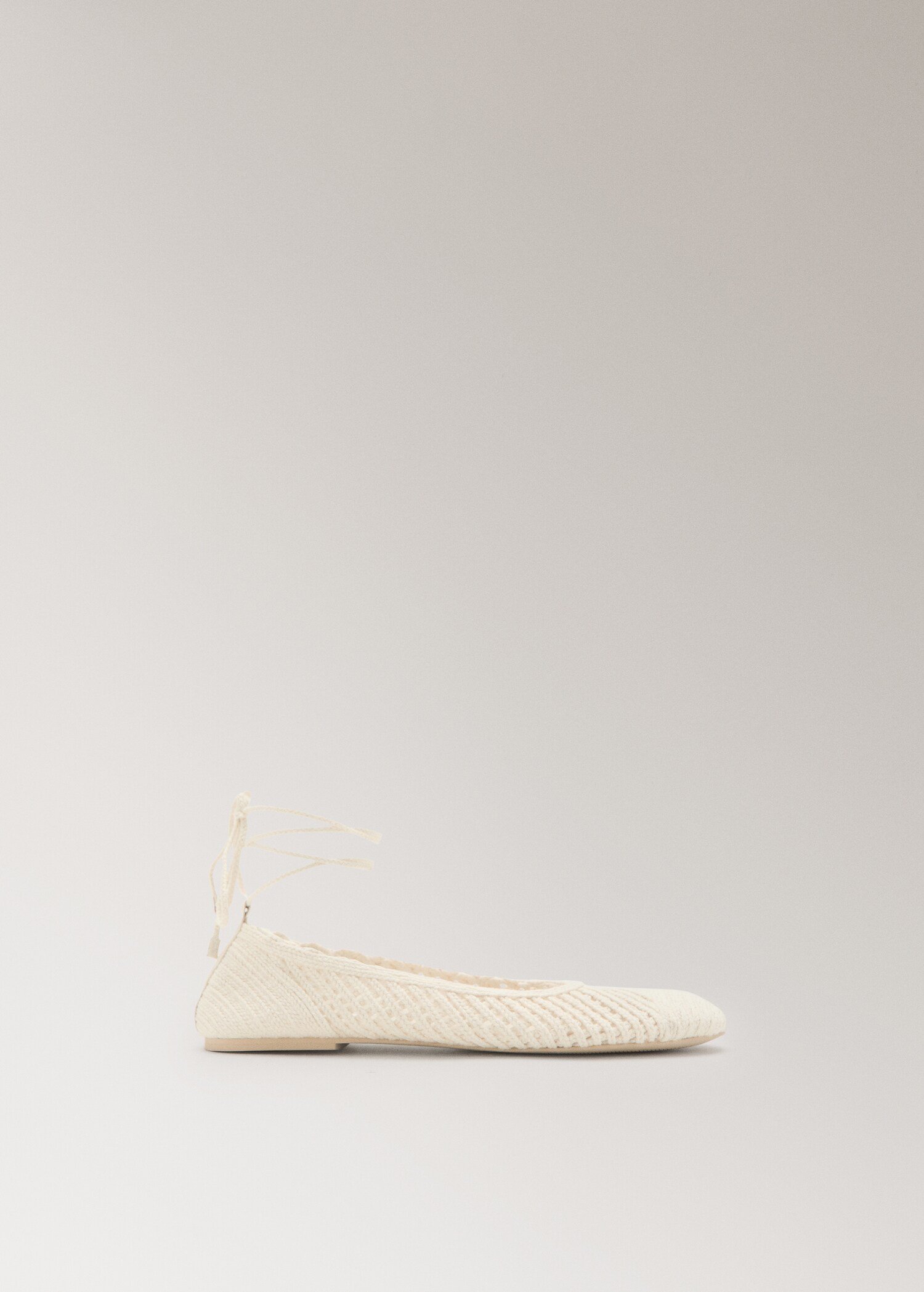 Knitted ballerina straps - Article without model