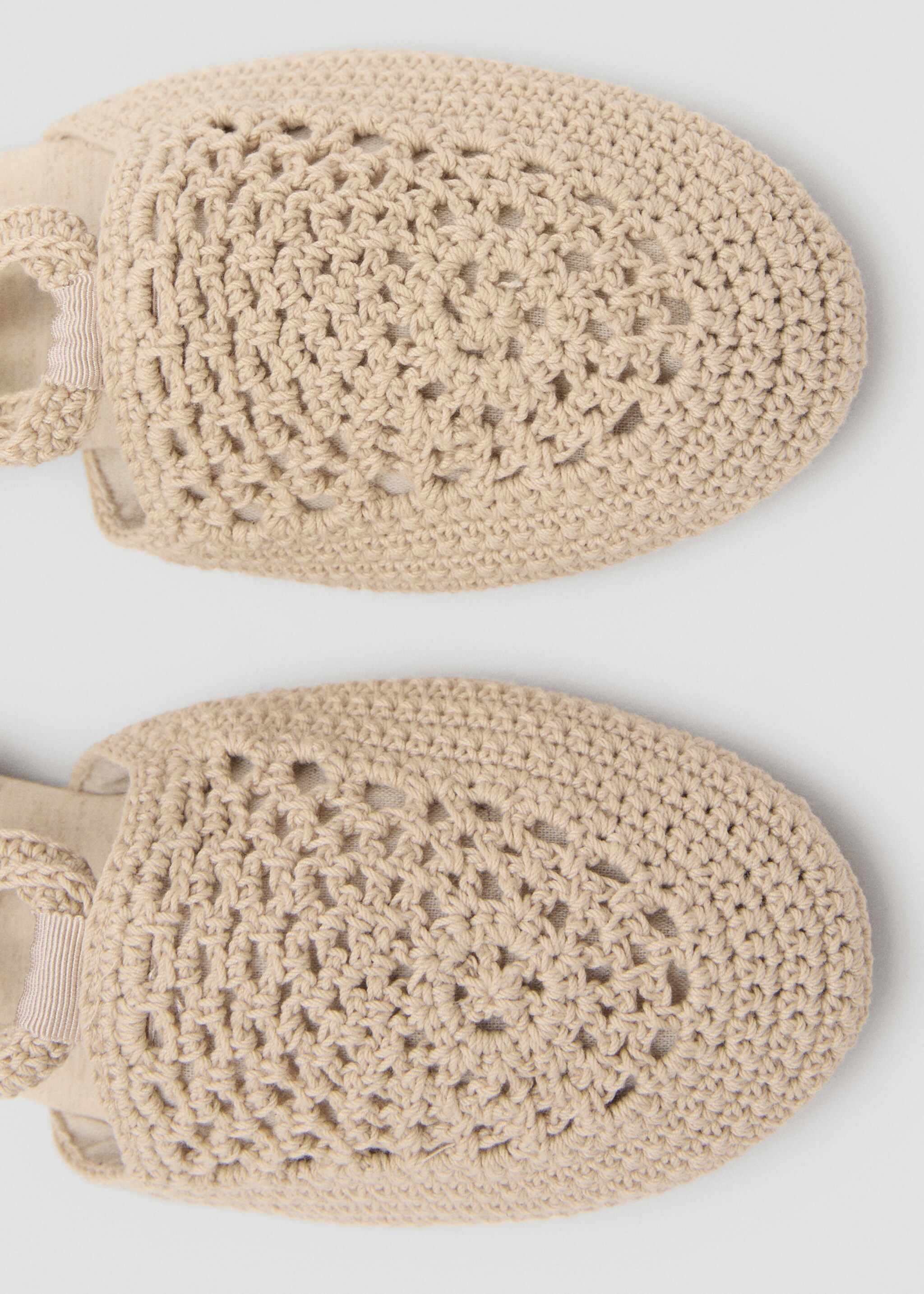 Crochet lace-up sandal - Details of the article 2, Beige. Ref: 27003323-00.