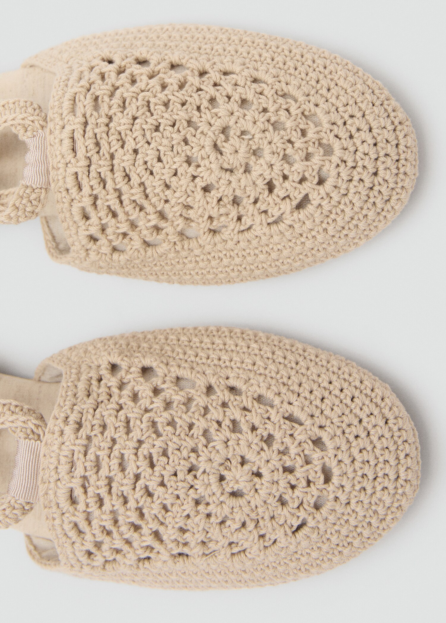Crochet lace-up sandal - Details of the article 2