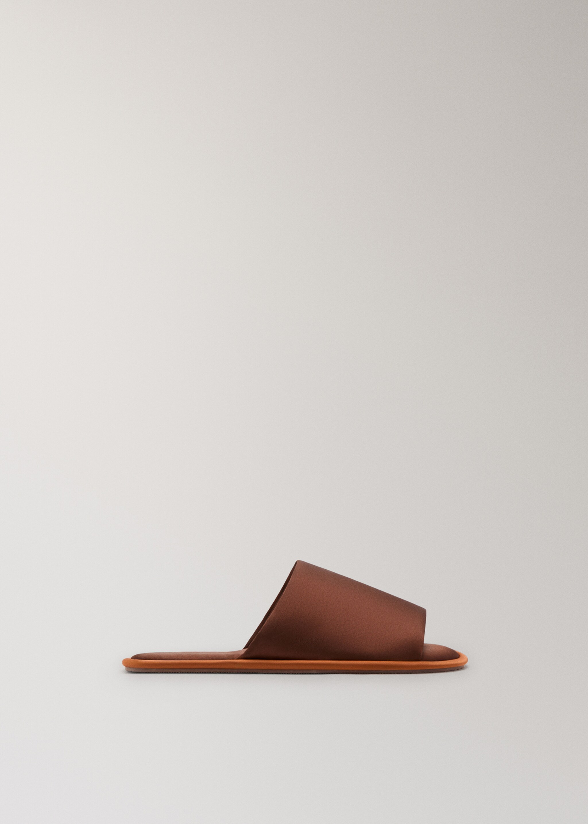 Satin trainers with contrast piping - Article without model, Brown. Ref: 27003324-00.