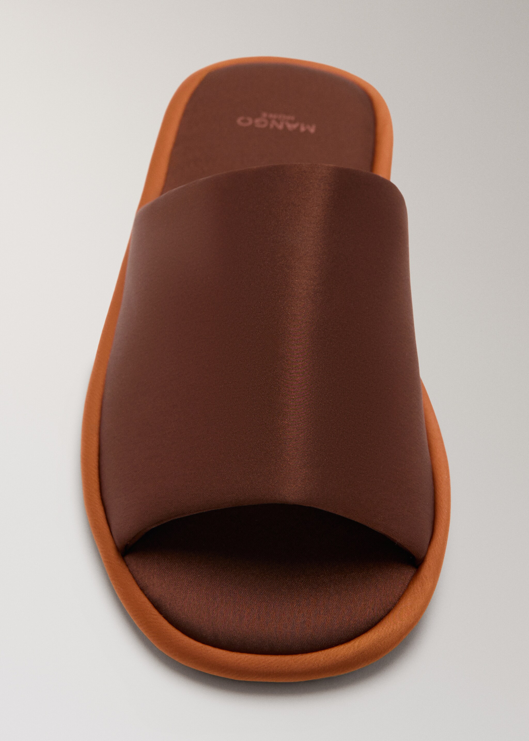 Satin trainers with contrast piping - Details of the article 2, Brown. Ref: 27003324-00.