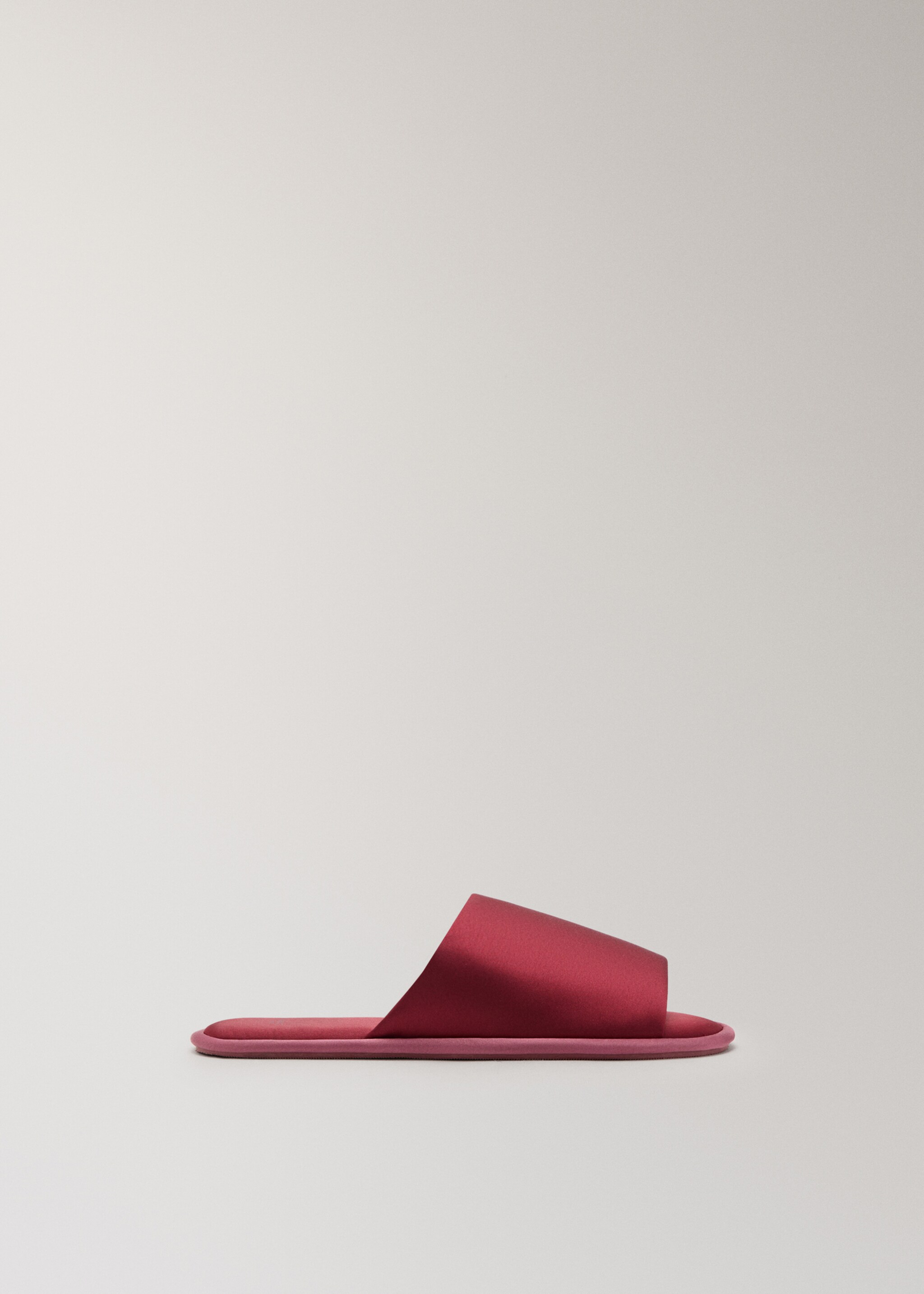 Satin trainers with contrast piping - Article without model, Wine. Ref: 27003324-00.