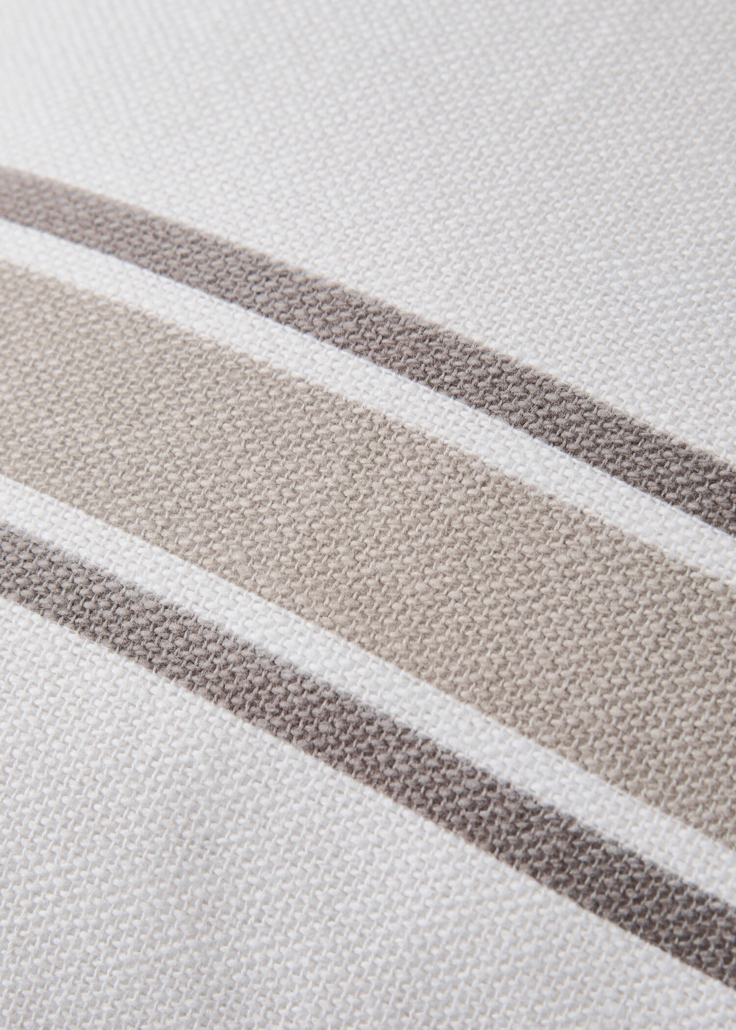 Kissenbezug aus Baumwolle mit zweifarbigem Streifenmuster, 45 x 45 cm - Detail des Artikels 3