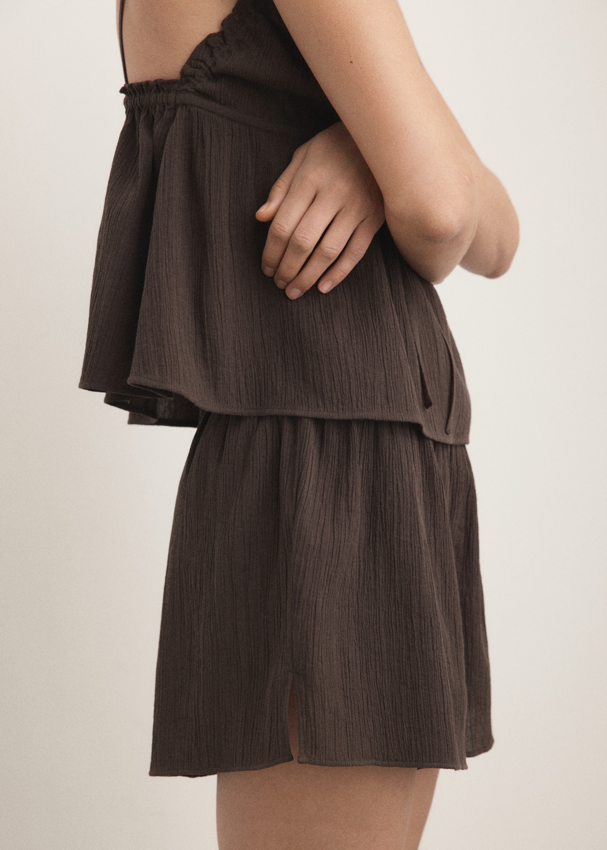 شورت من قماش الجازة القطني المنساب - تفاصيل المنتج 6, شوكولاتة. Ref: 27003331-00.