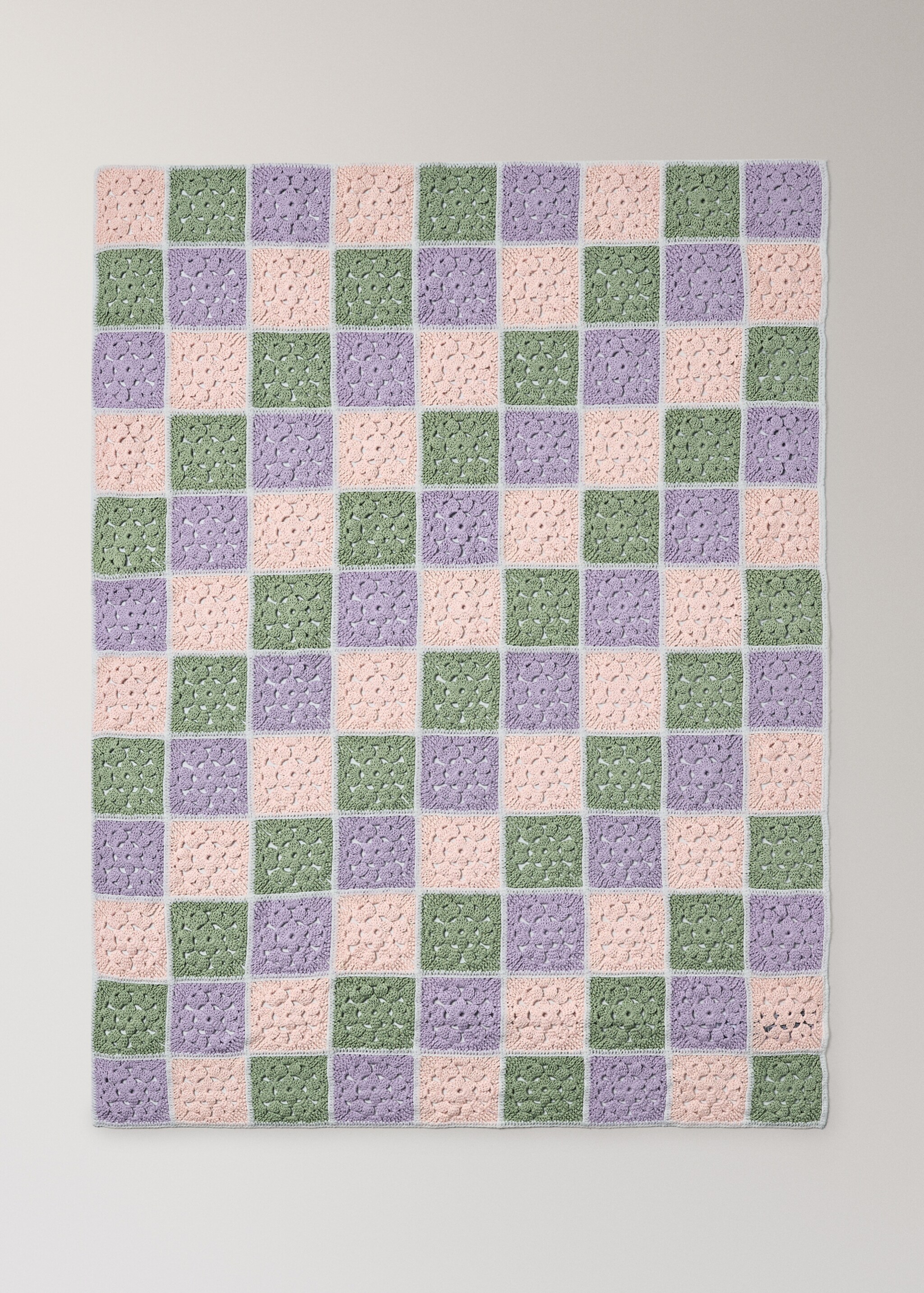 Crochet cotton baby blanket - Details of the article 3, Lilac. Ref: 27003334-00.