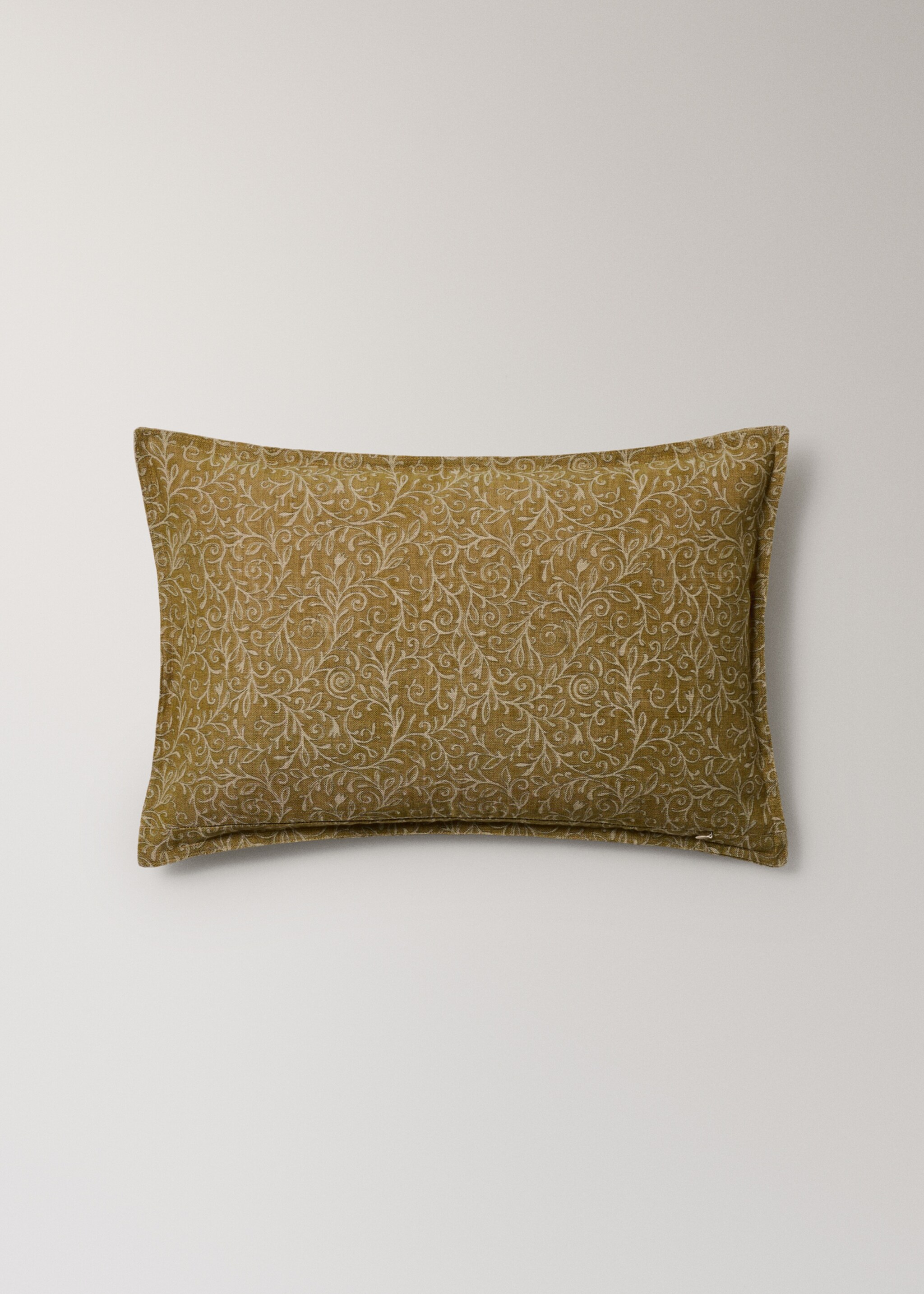 Linen cotton cushion cover with leaf print 40x60 cm - Details of the article 4, Mustard. Ref: 27003361-00.