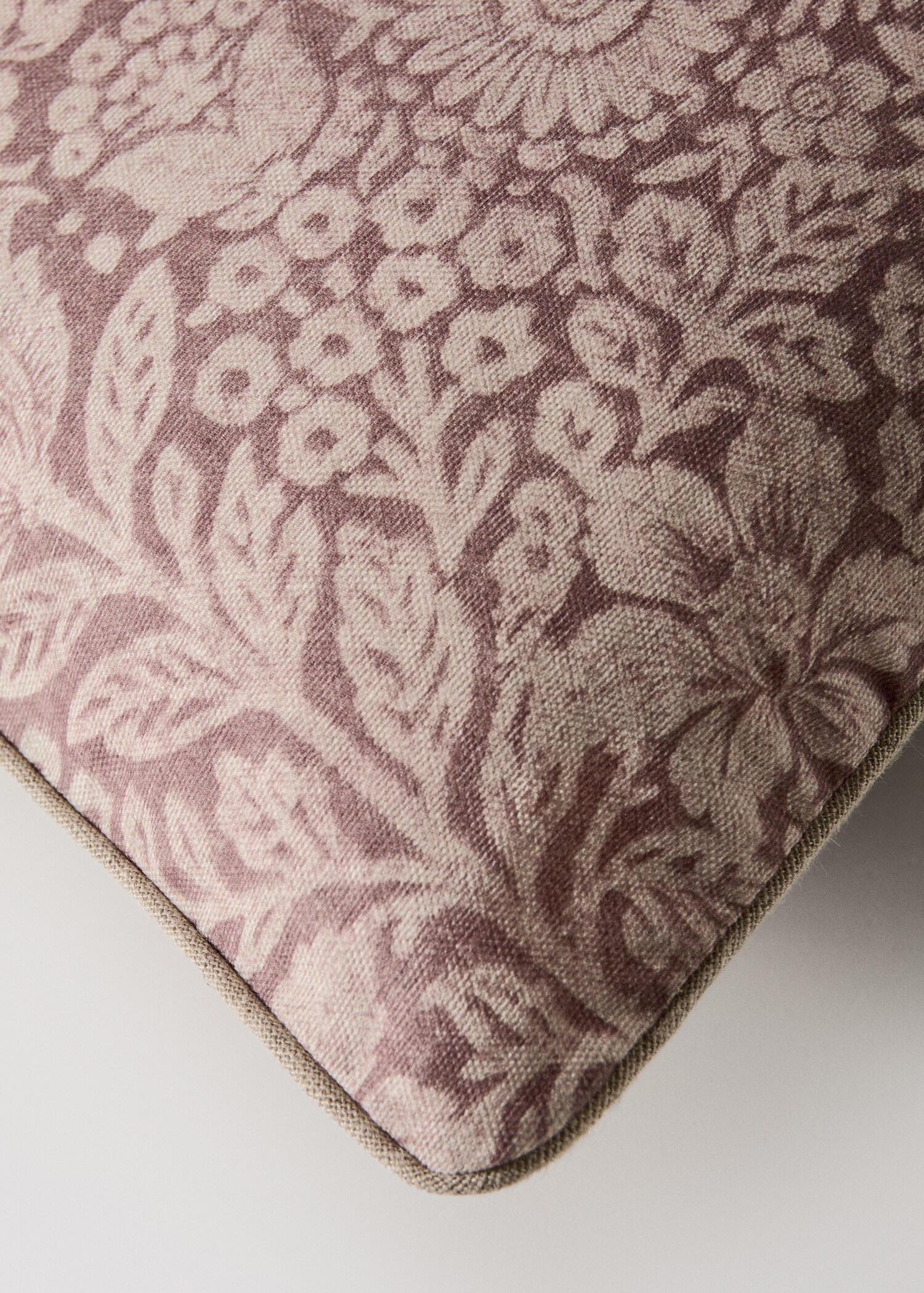 Floral cotton cushion cover 50x50cm - Details of the article 1