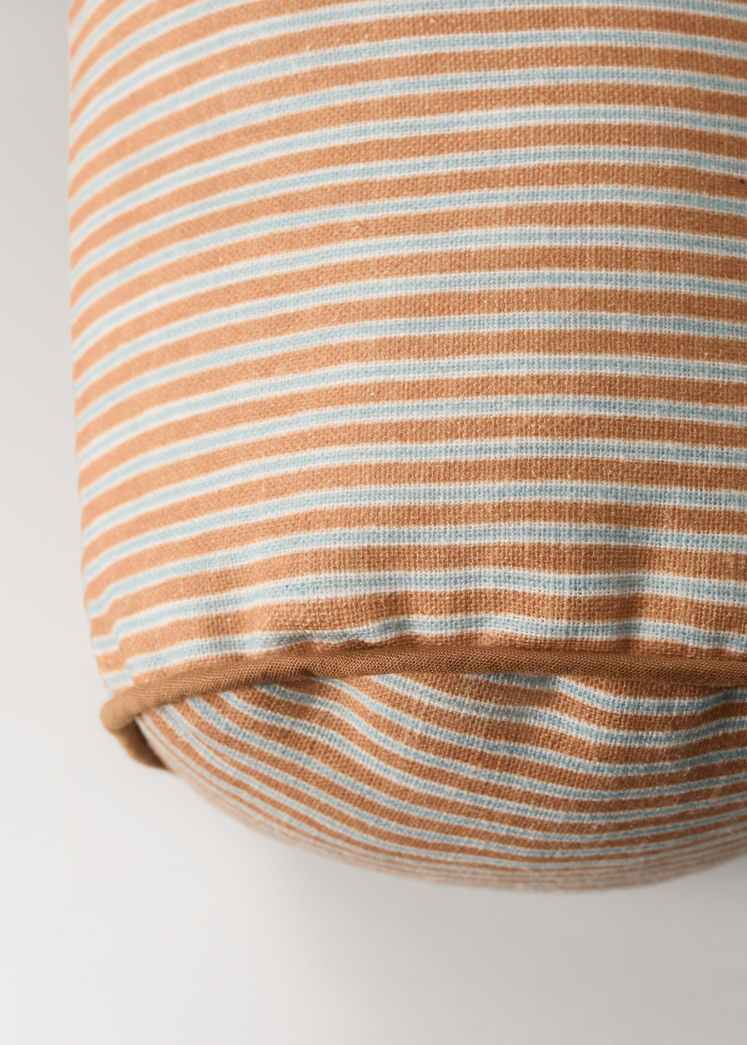 Two-tone striped children’s cushion cover 14 x 35 cm - Details of the article 3