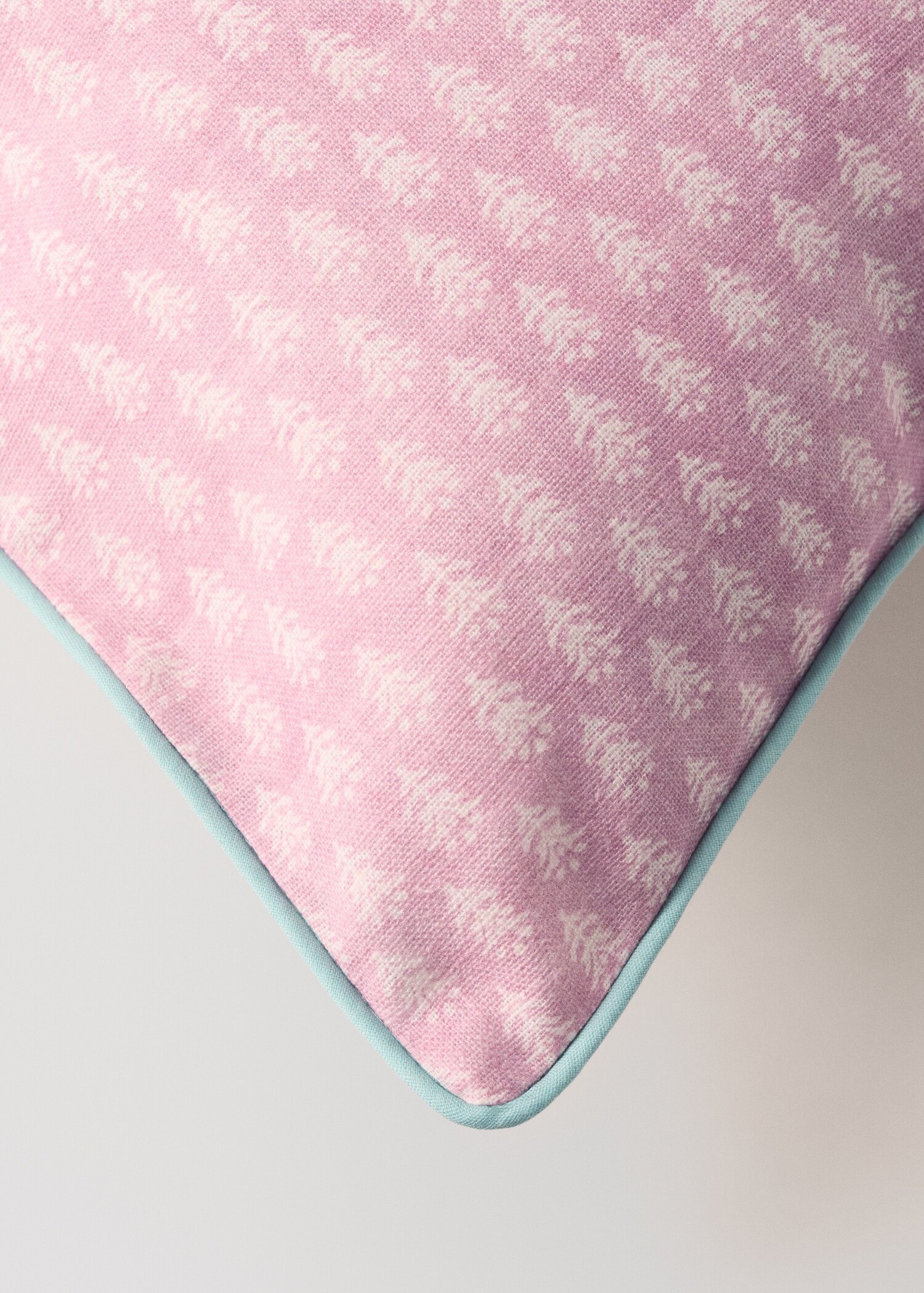 Children's cushion cover in cotton-linen blend with floral design 30x40 - Details of the article 1