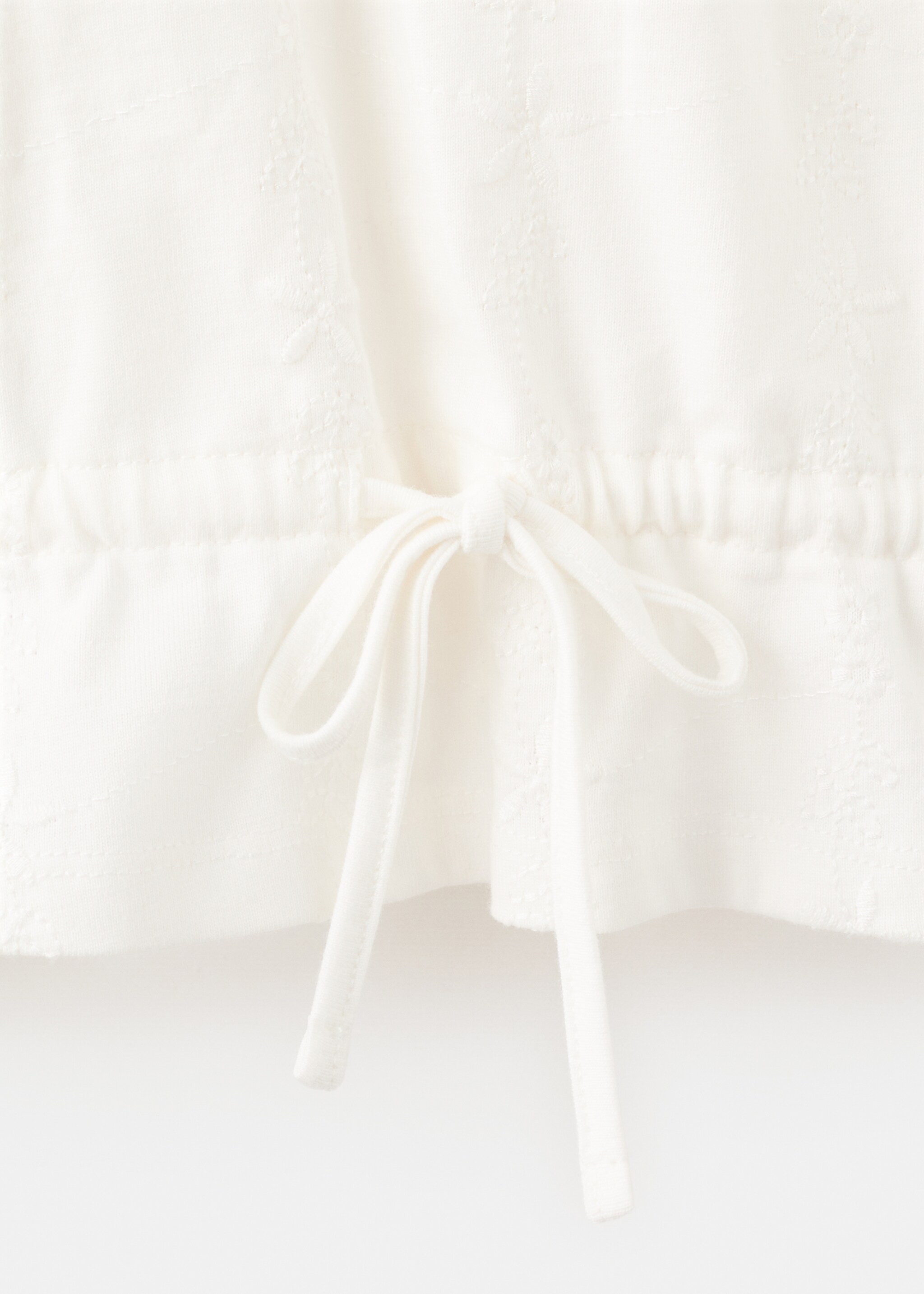 Camiseta algodón detalles bordados - Detalle del artículo 8, Blanco roto. Ref: 27003723-00.