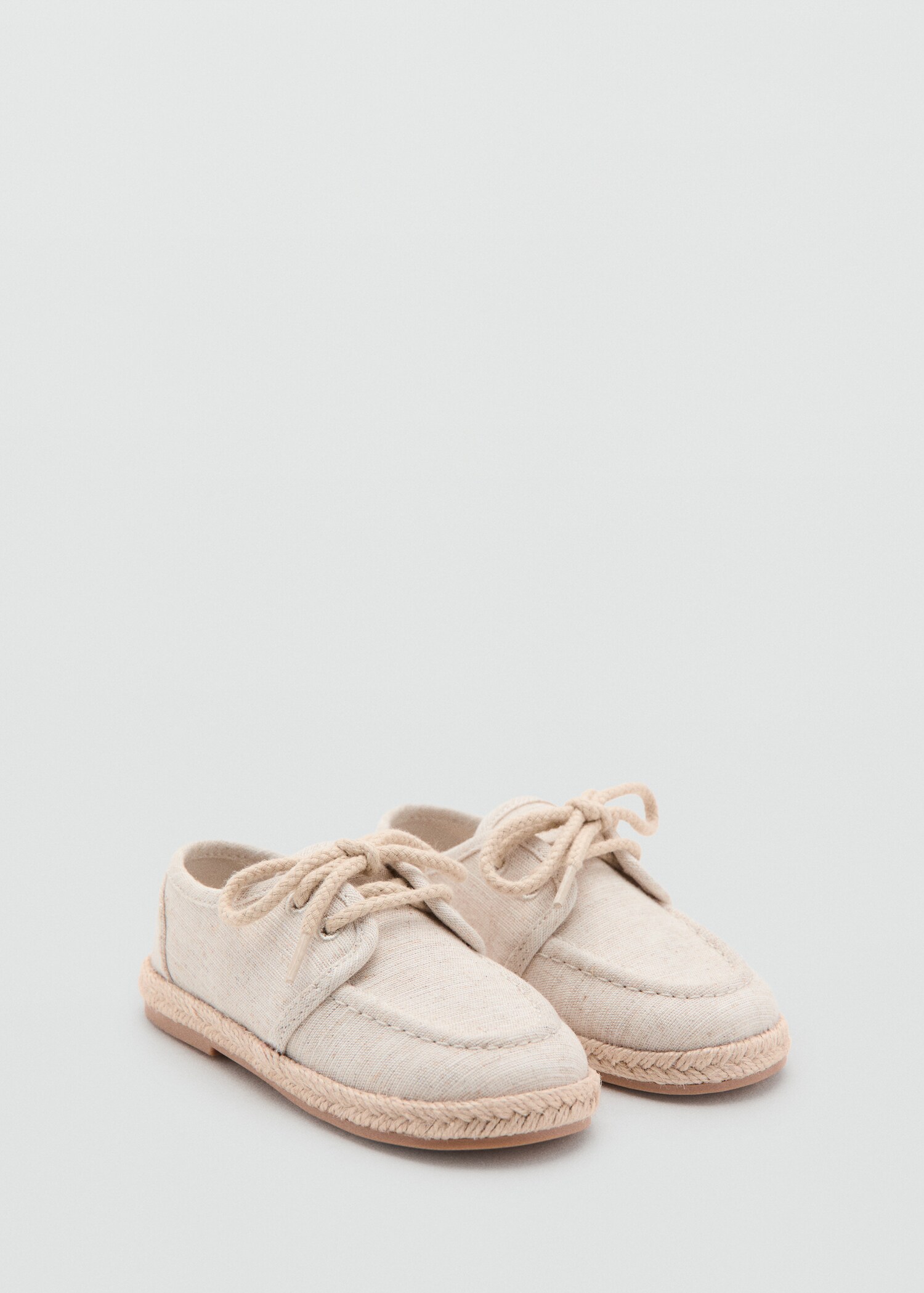 Chaussures sparte - Plan moyen